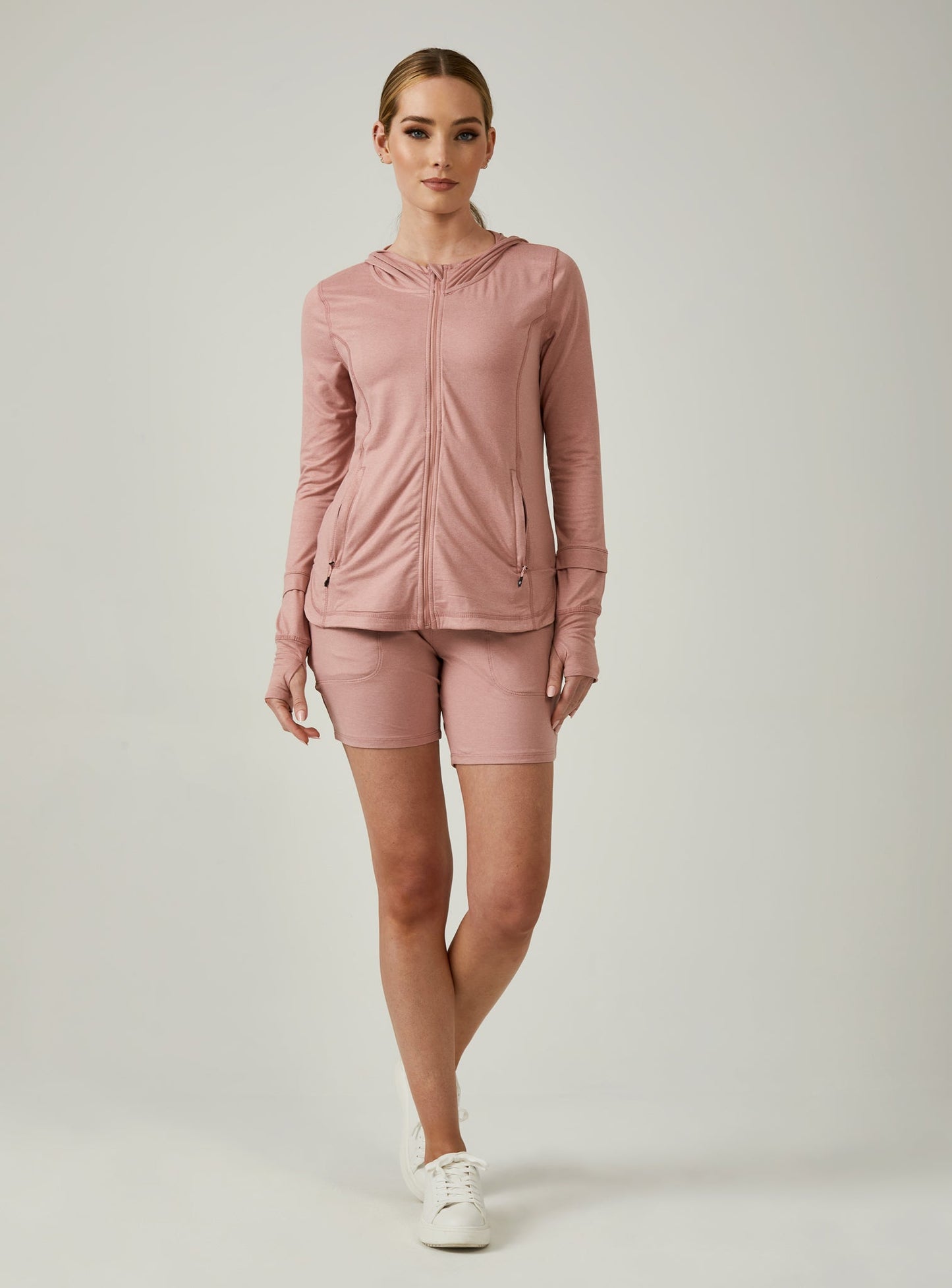 heather-chai-4000