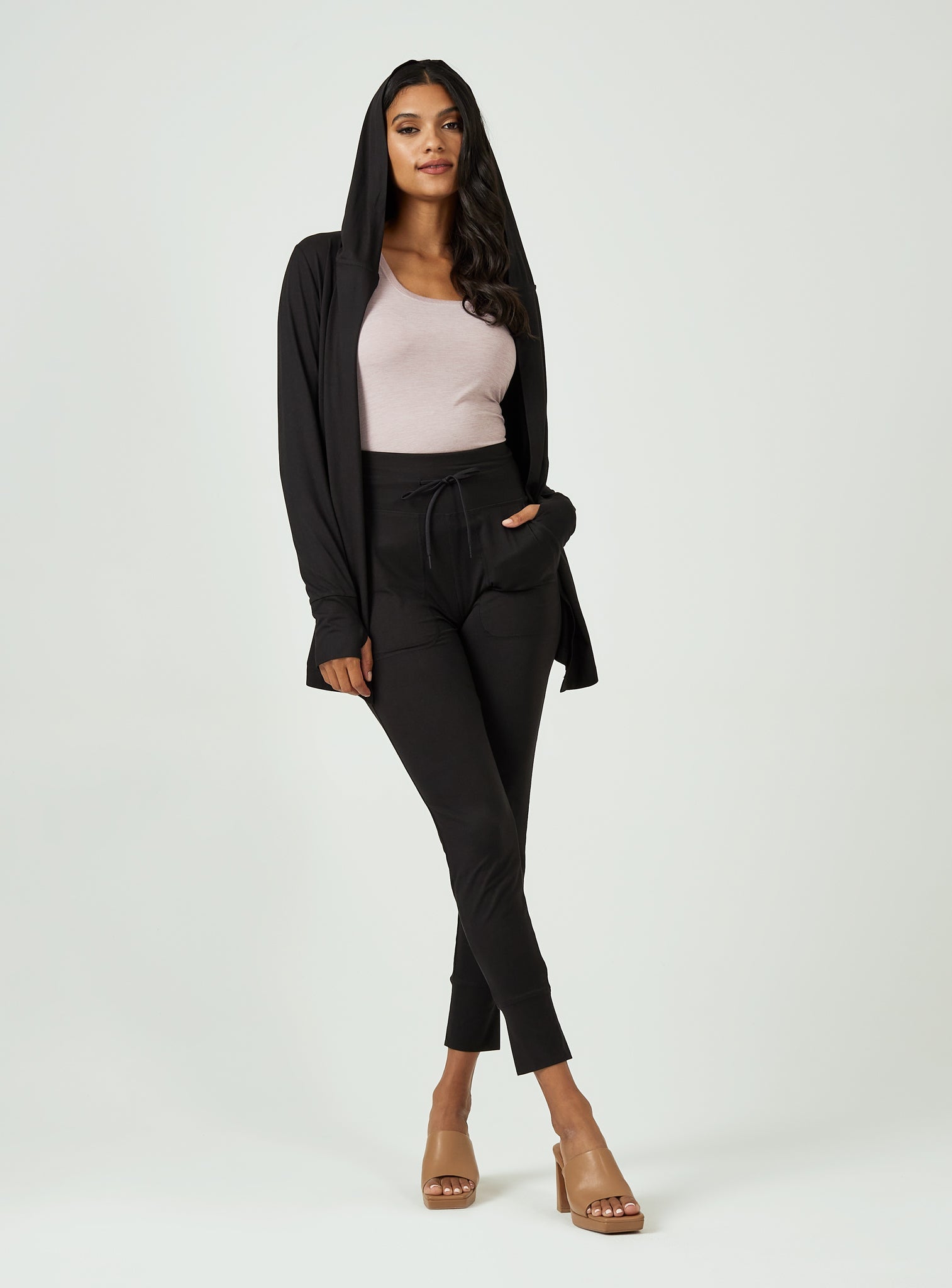 black-4001