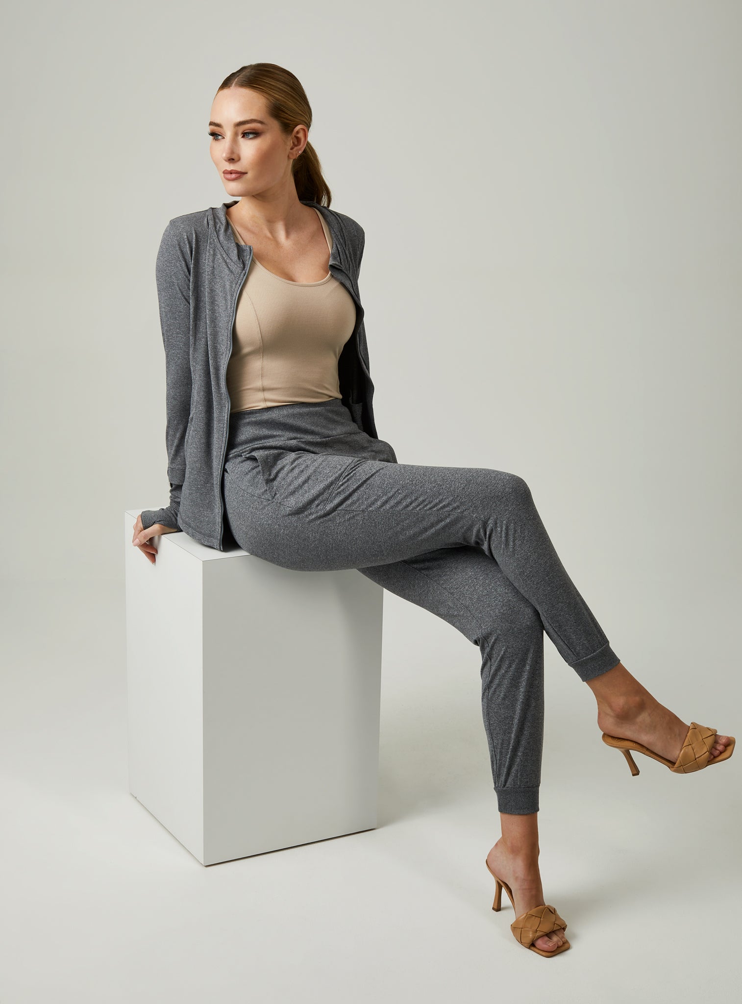 heather-grey-5000