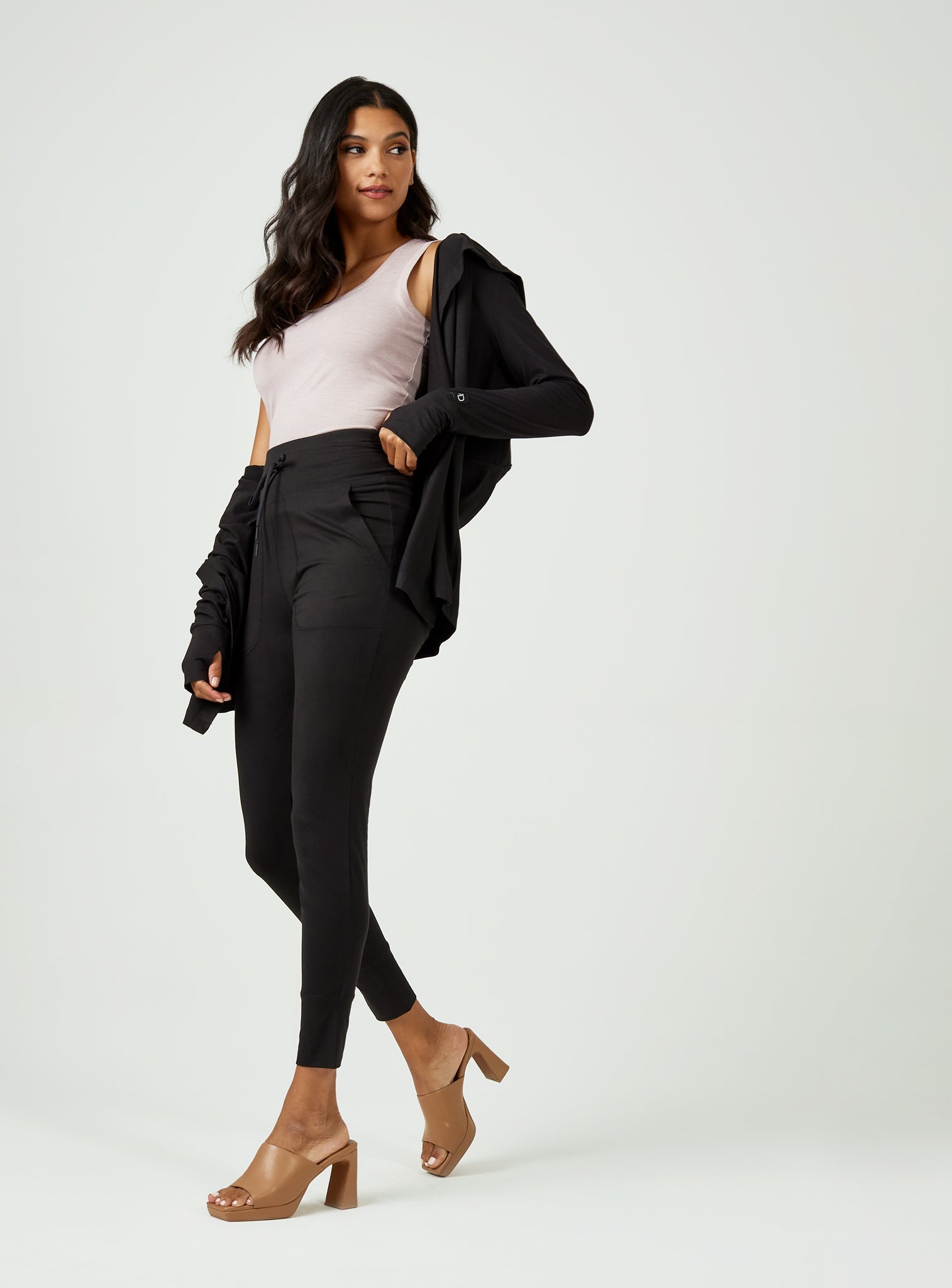 black-3000