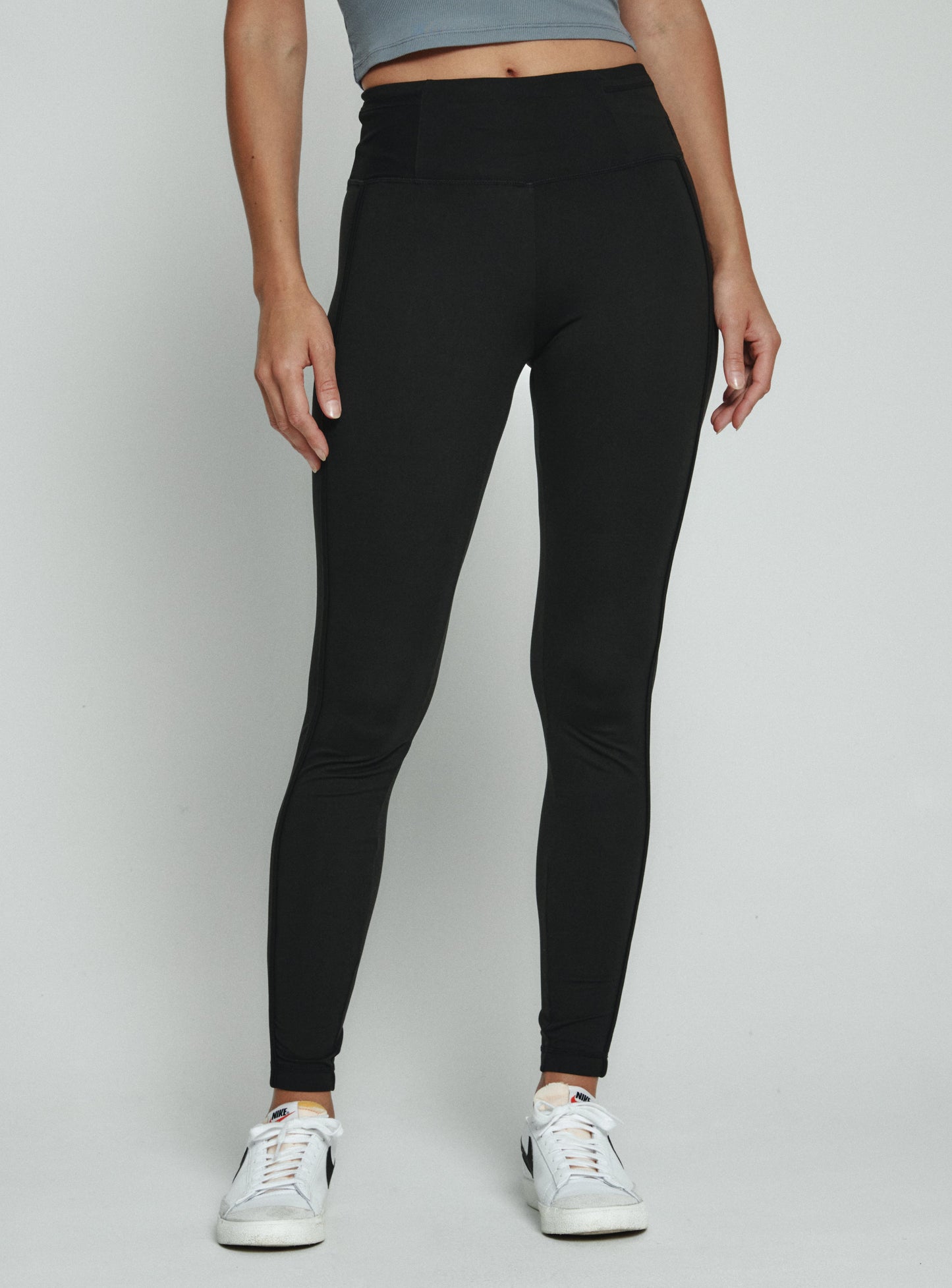 black-3001