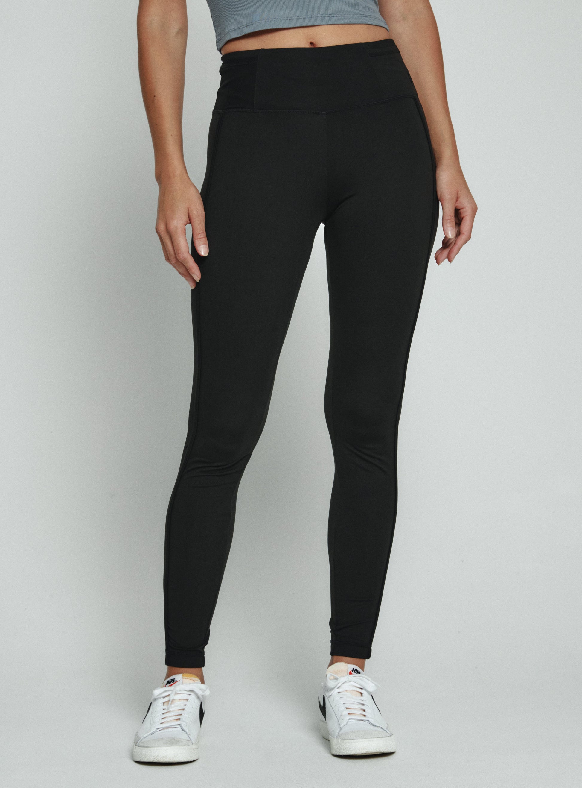 black-3001
