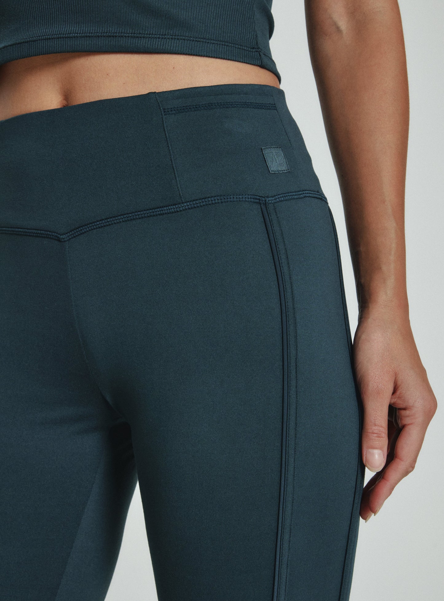 deep-teal-3001