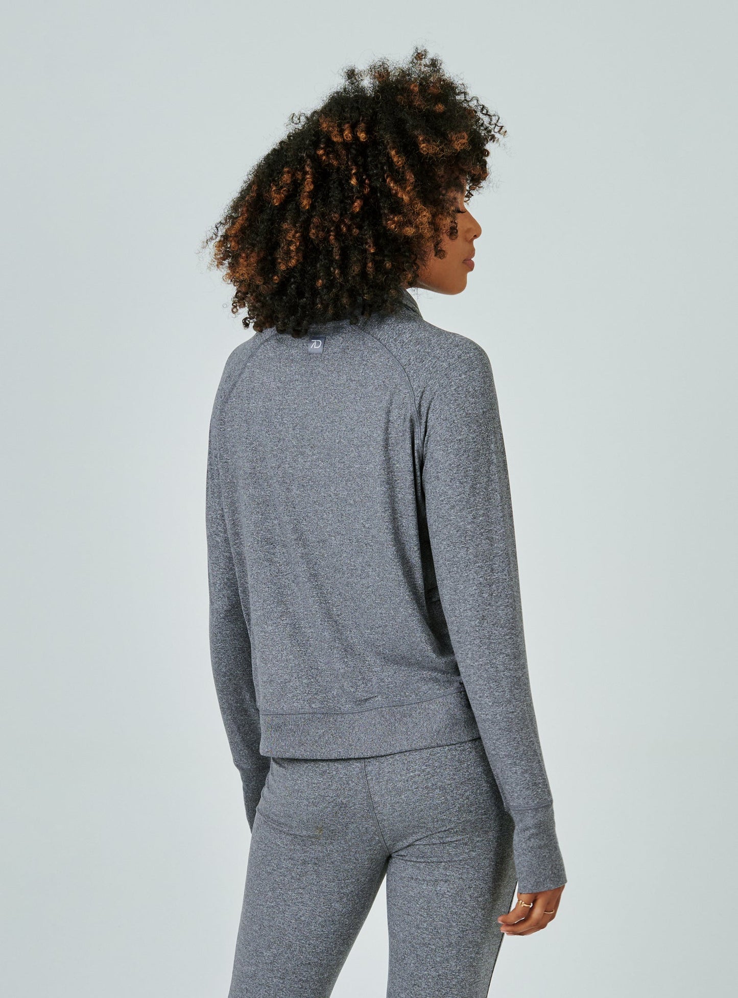heather-grey-7000