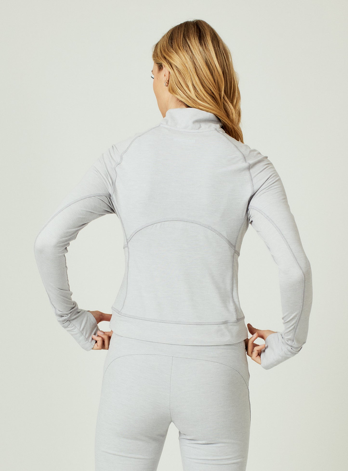 heather-light-grey-7001