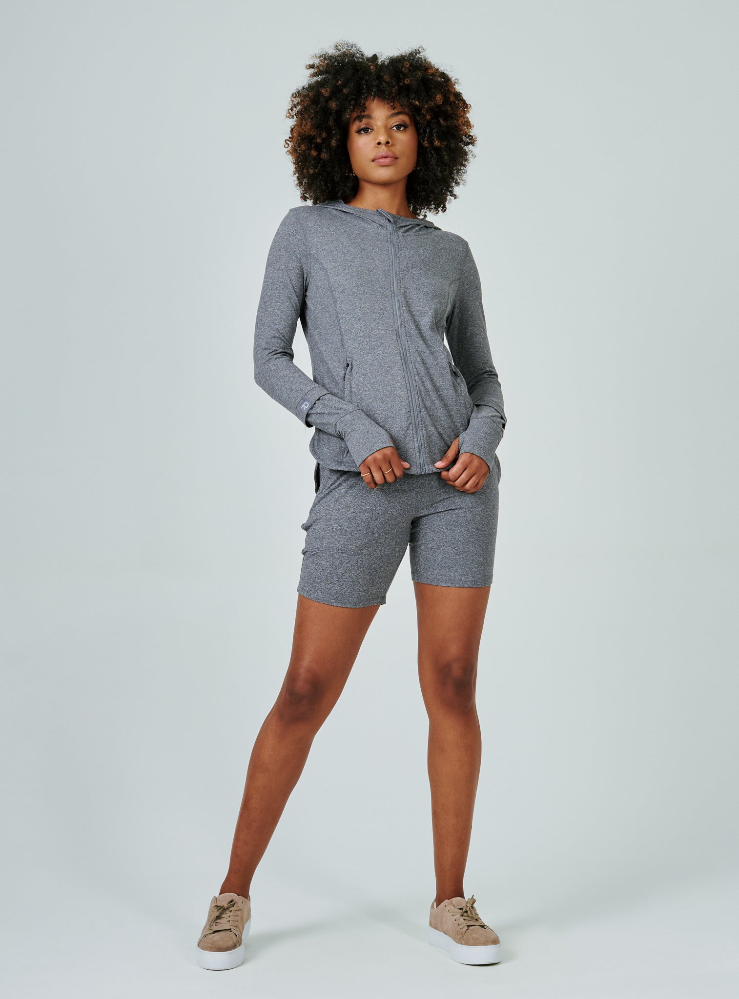 heather-grey-2000