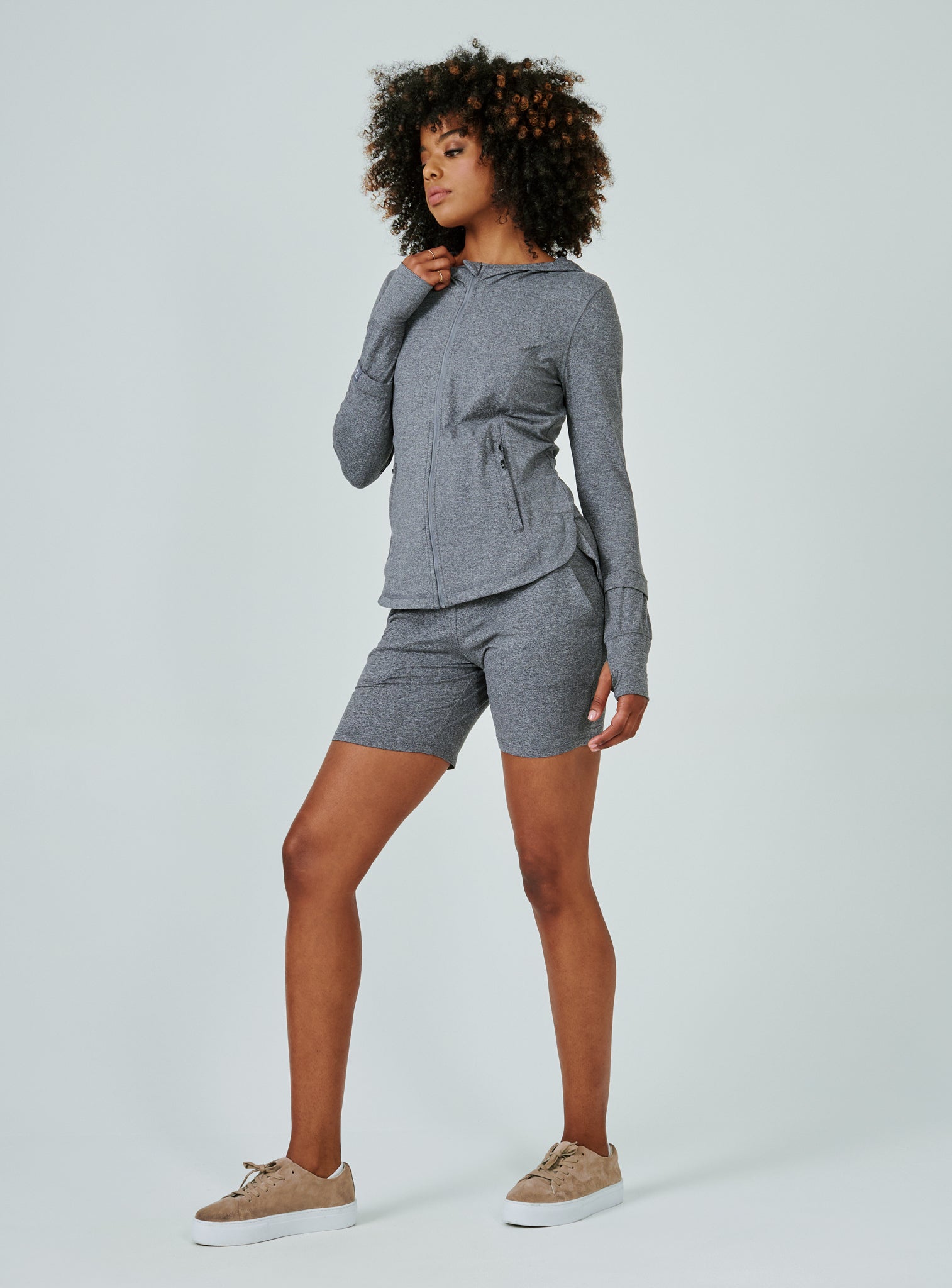 heather-grey-2000