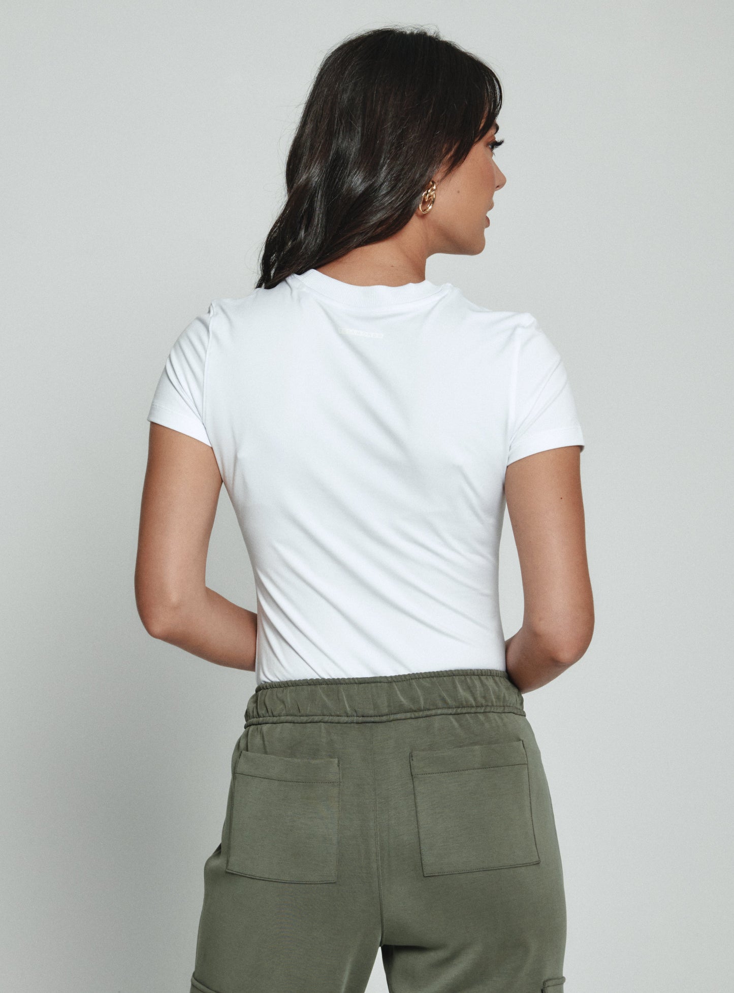 white-1001