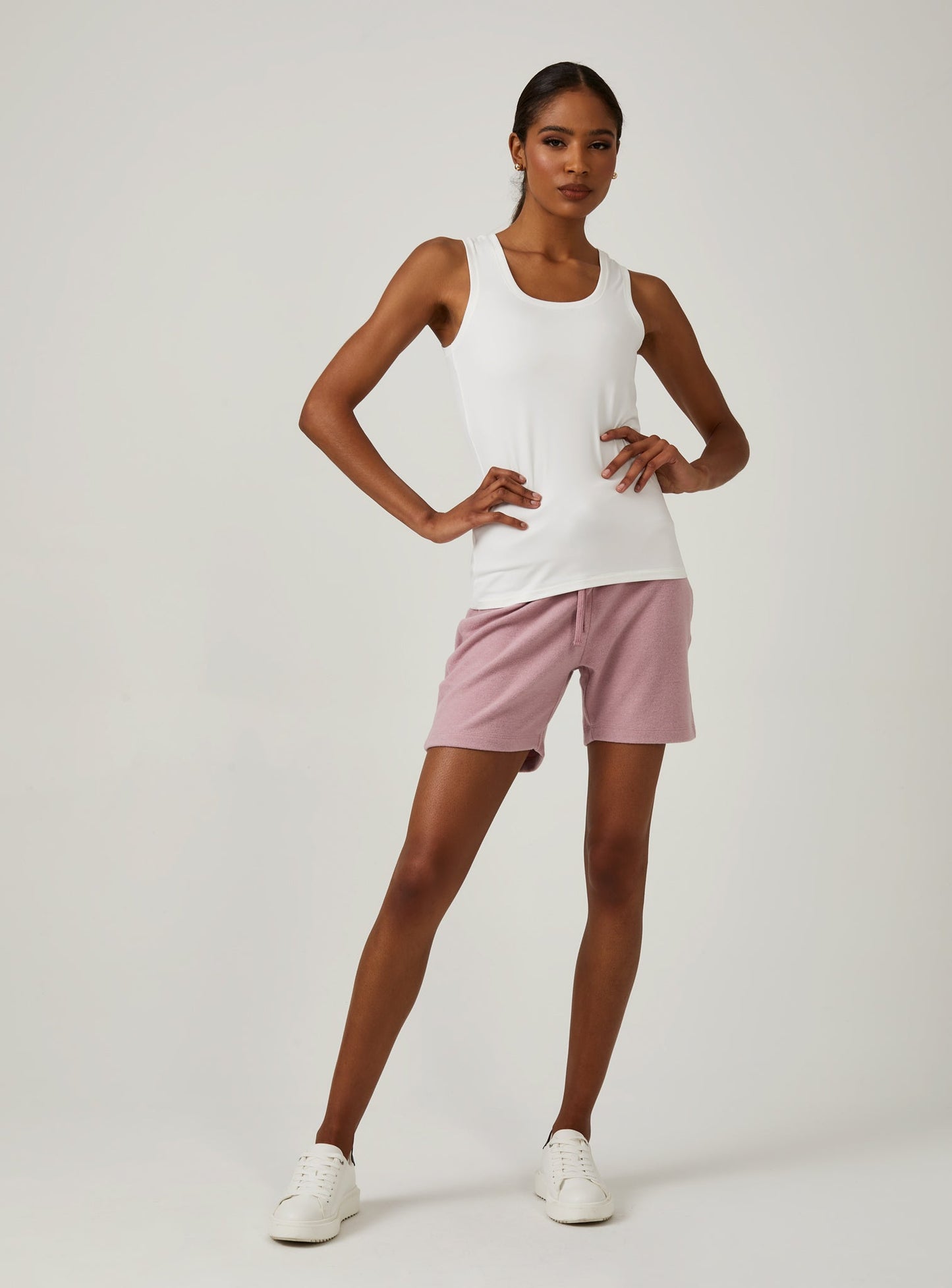 white-1005