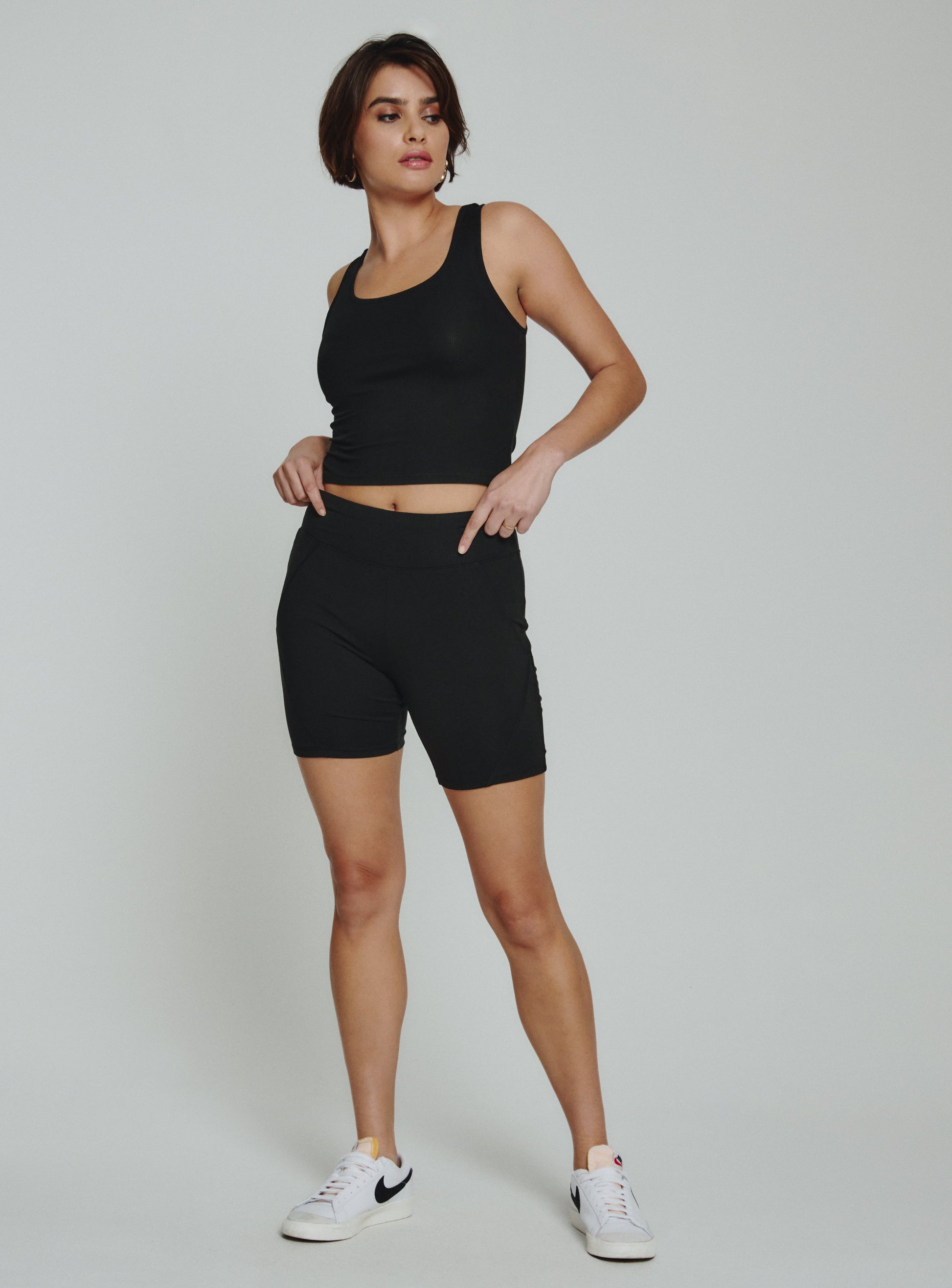 black-1013