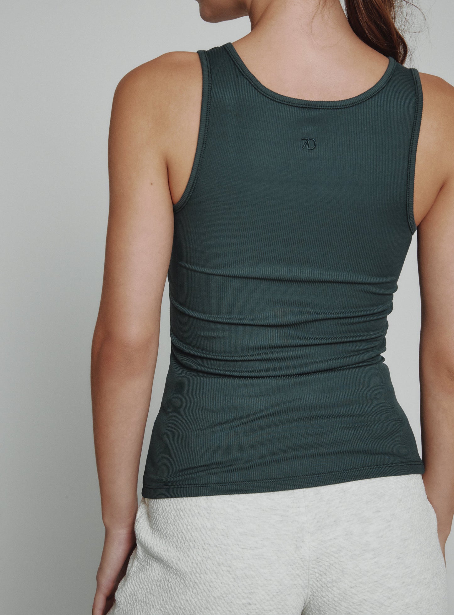 deep-teal-1015