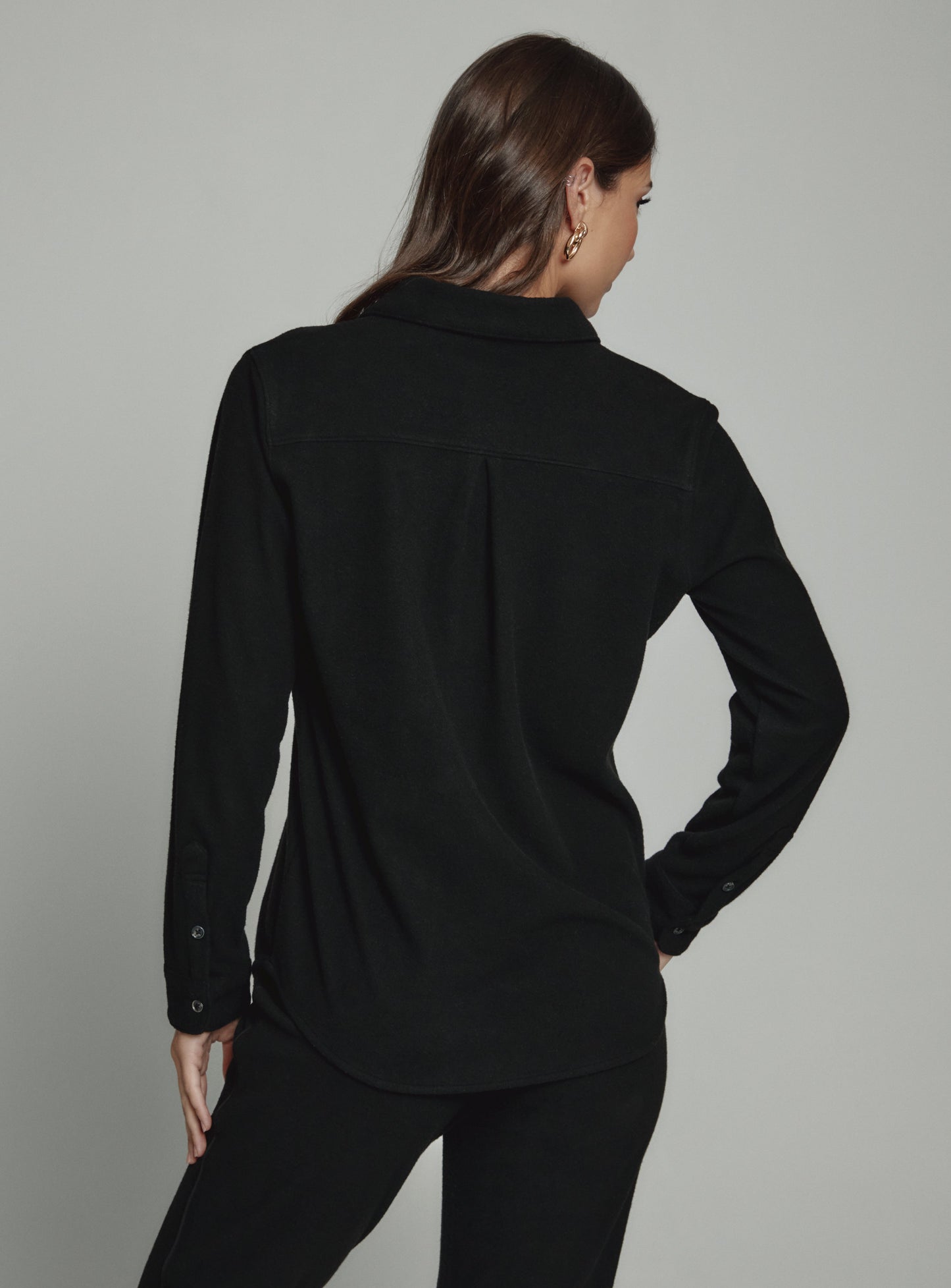 black-6000