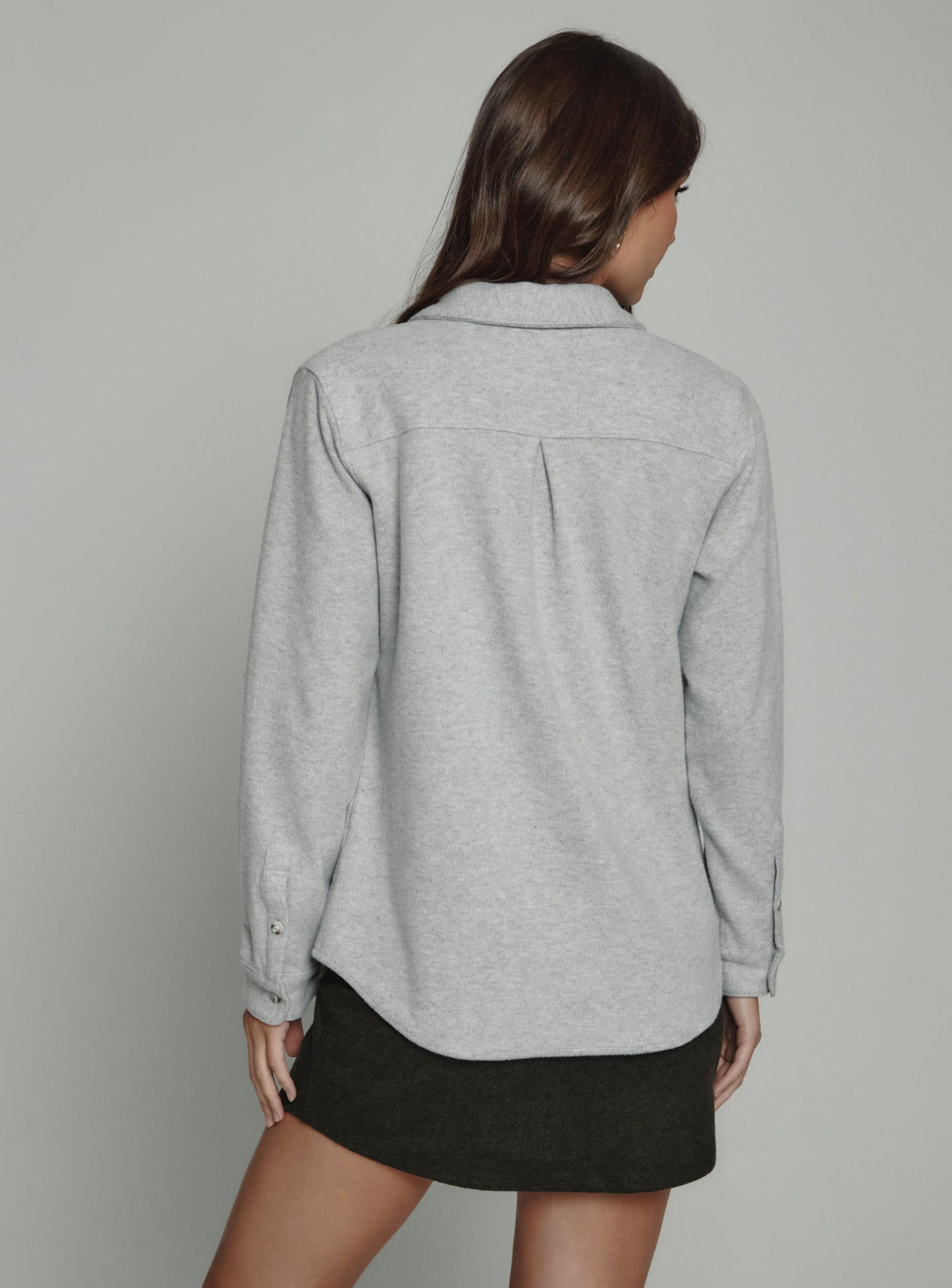 light-grey-6000