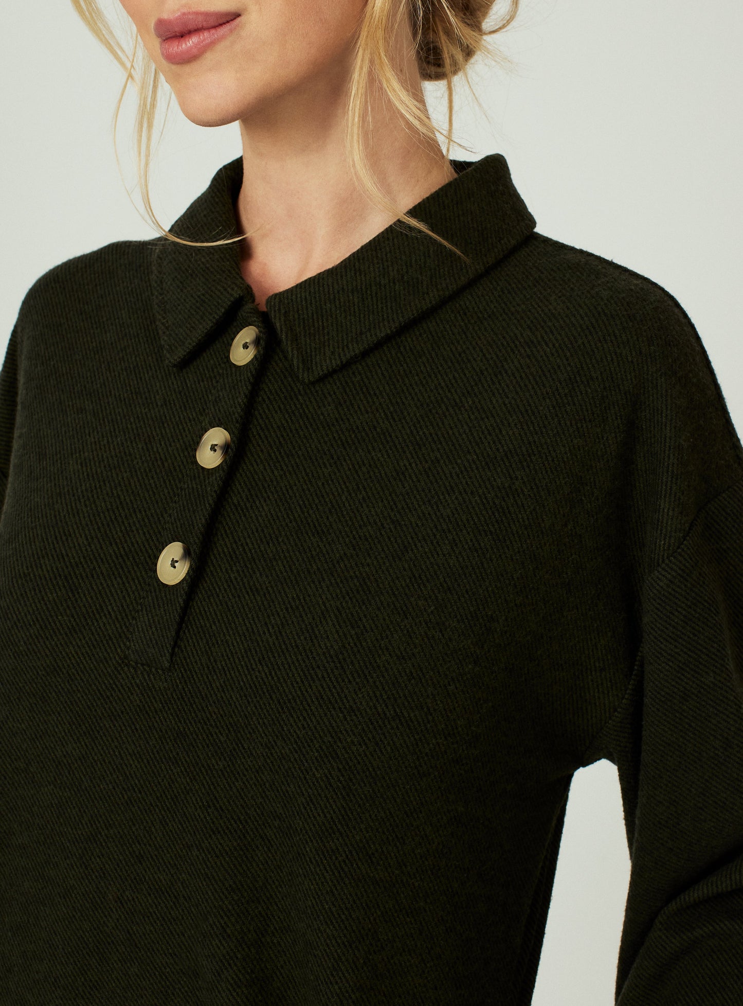 dark-khaki-8000