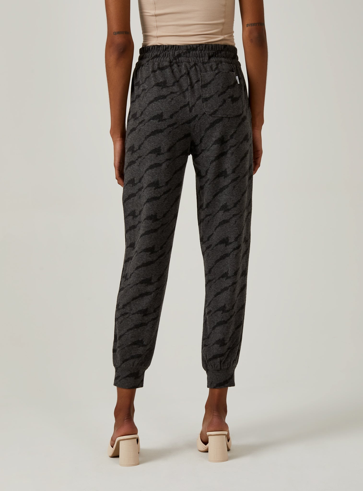 charcoal-5001