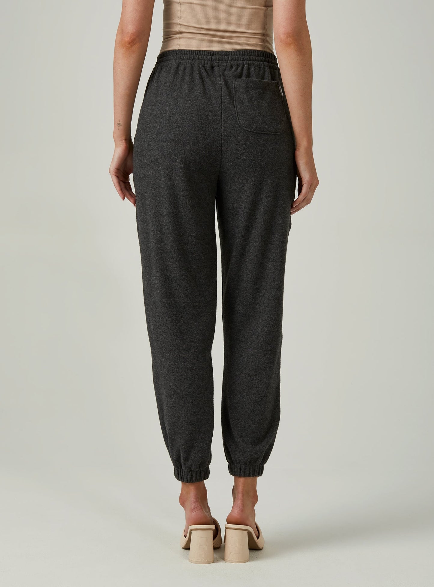 charcoal-3002