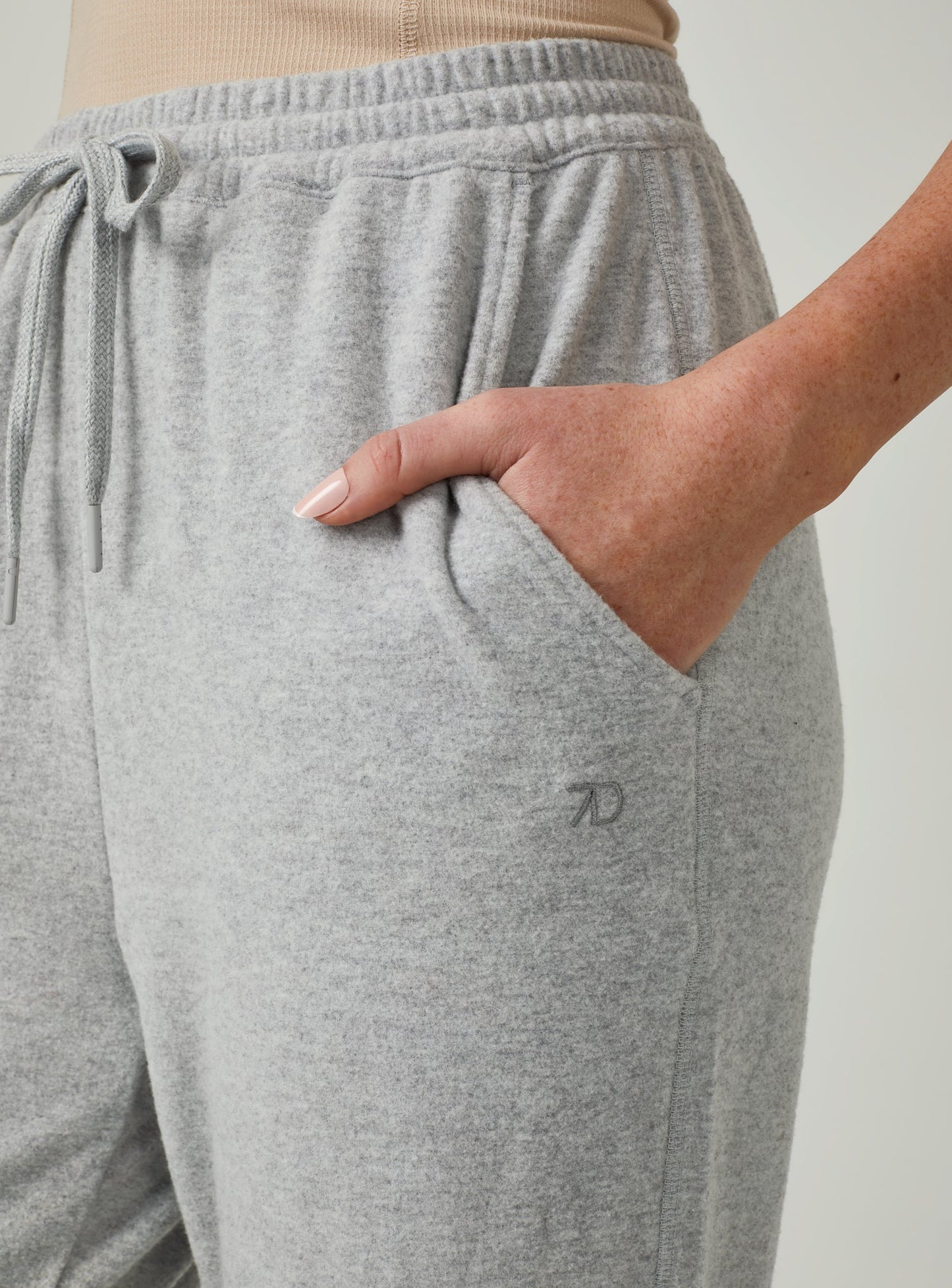 grey-3002