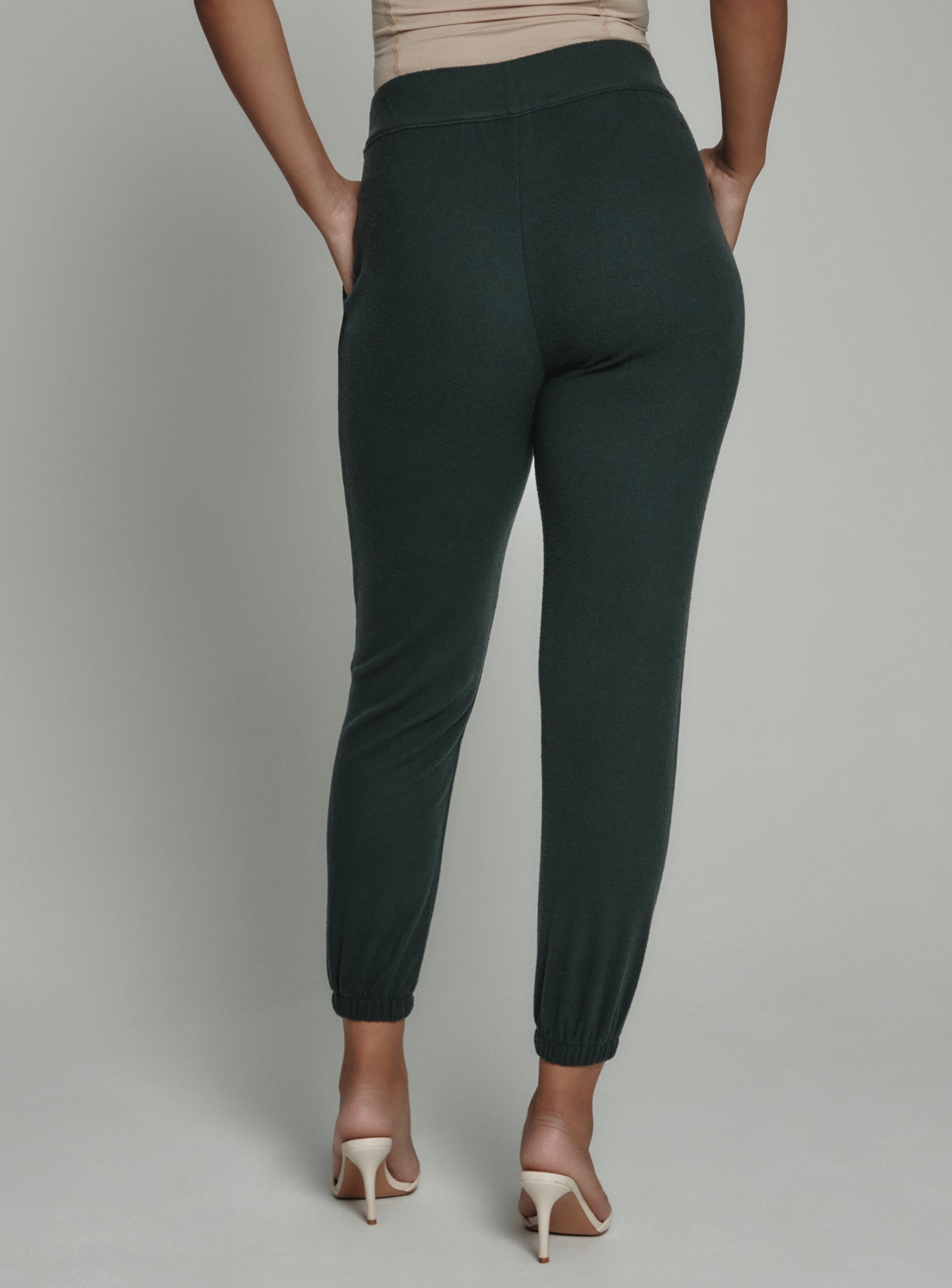 emerald-3004