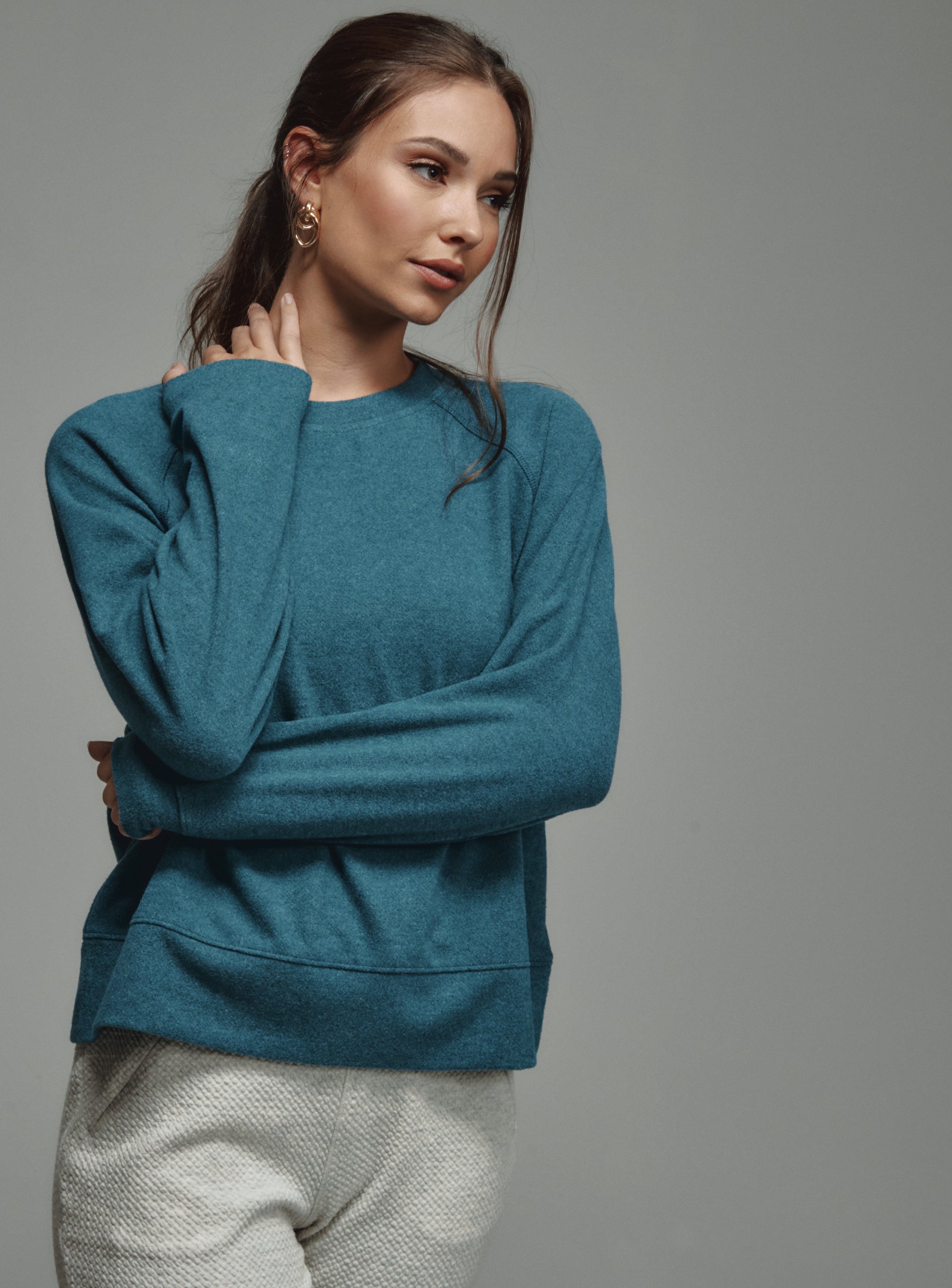 deep-teal-7004