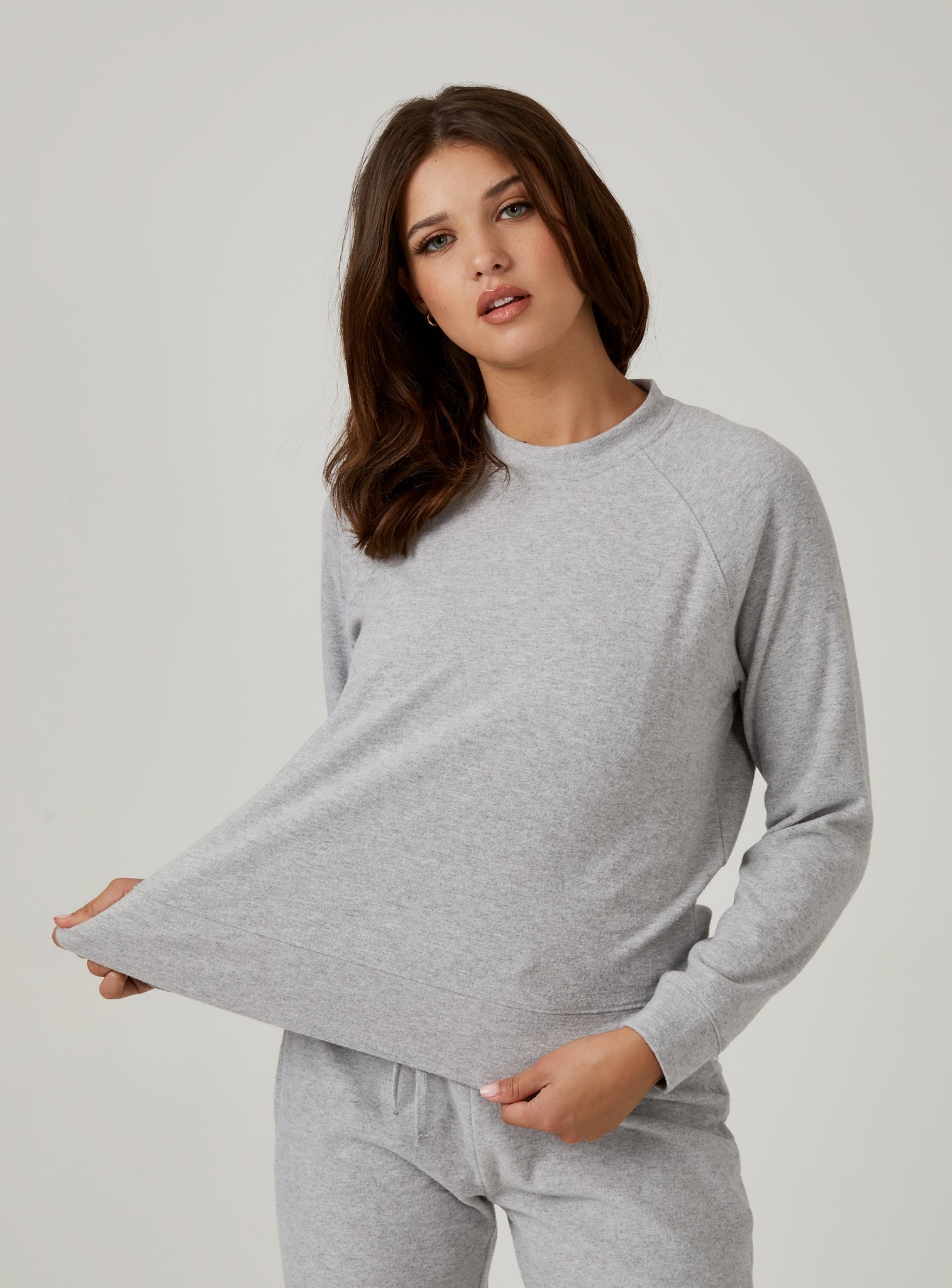 grey-7004