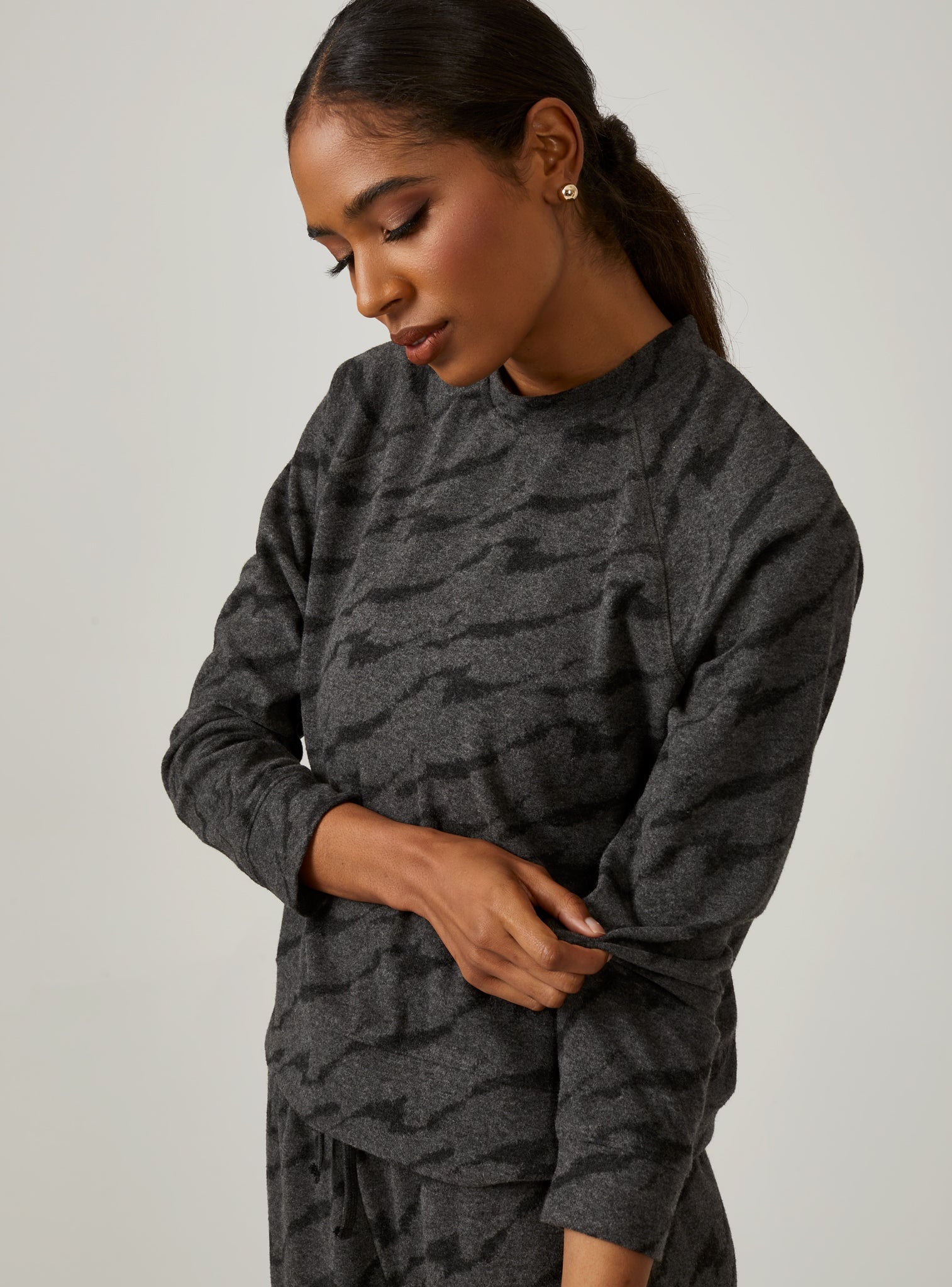 charcoal-7005