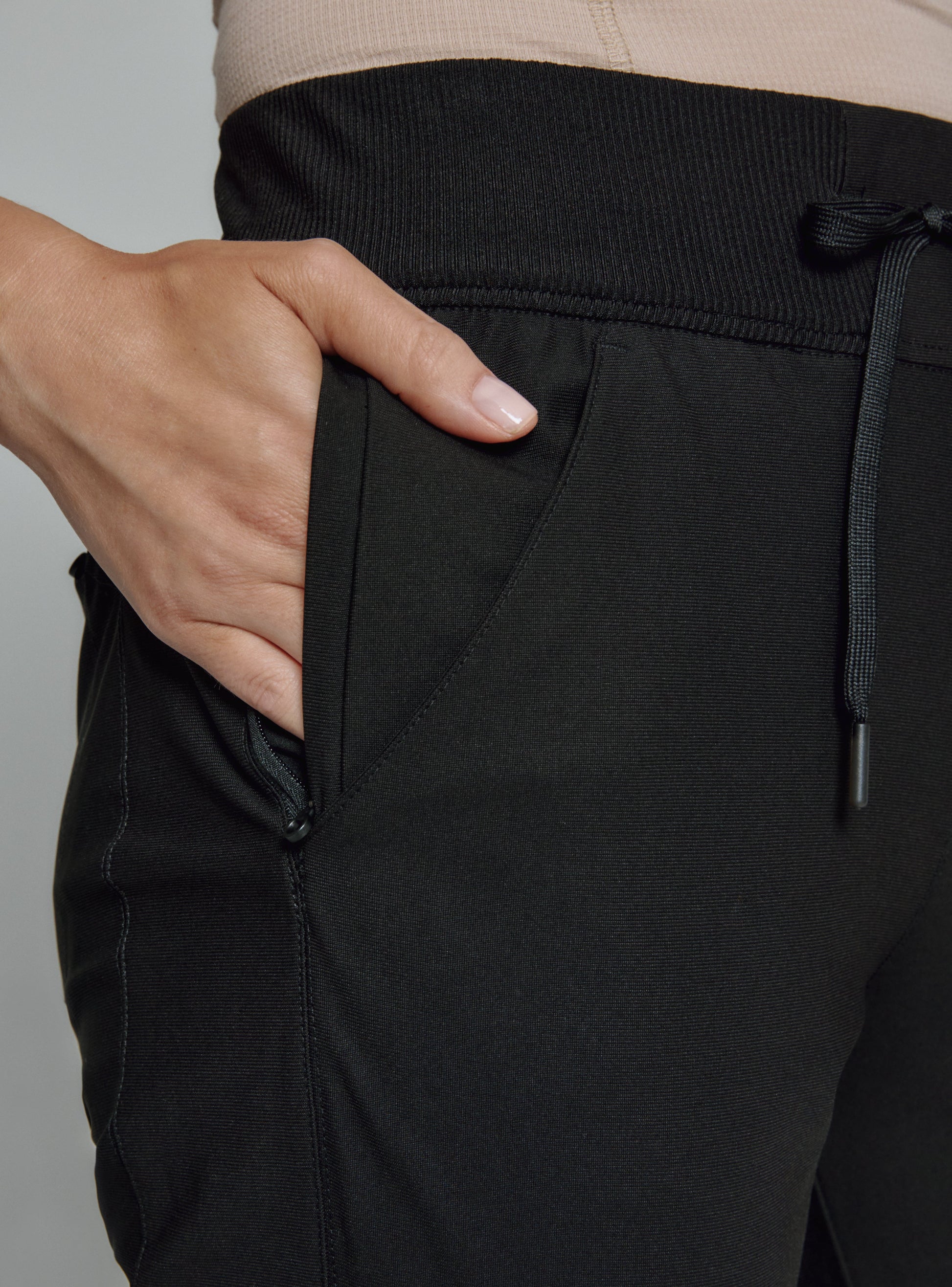black-5000