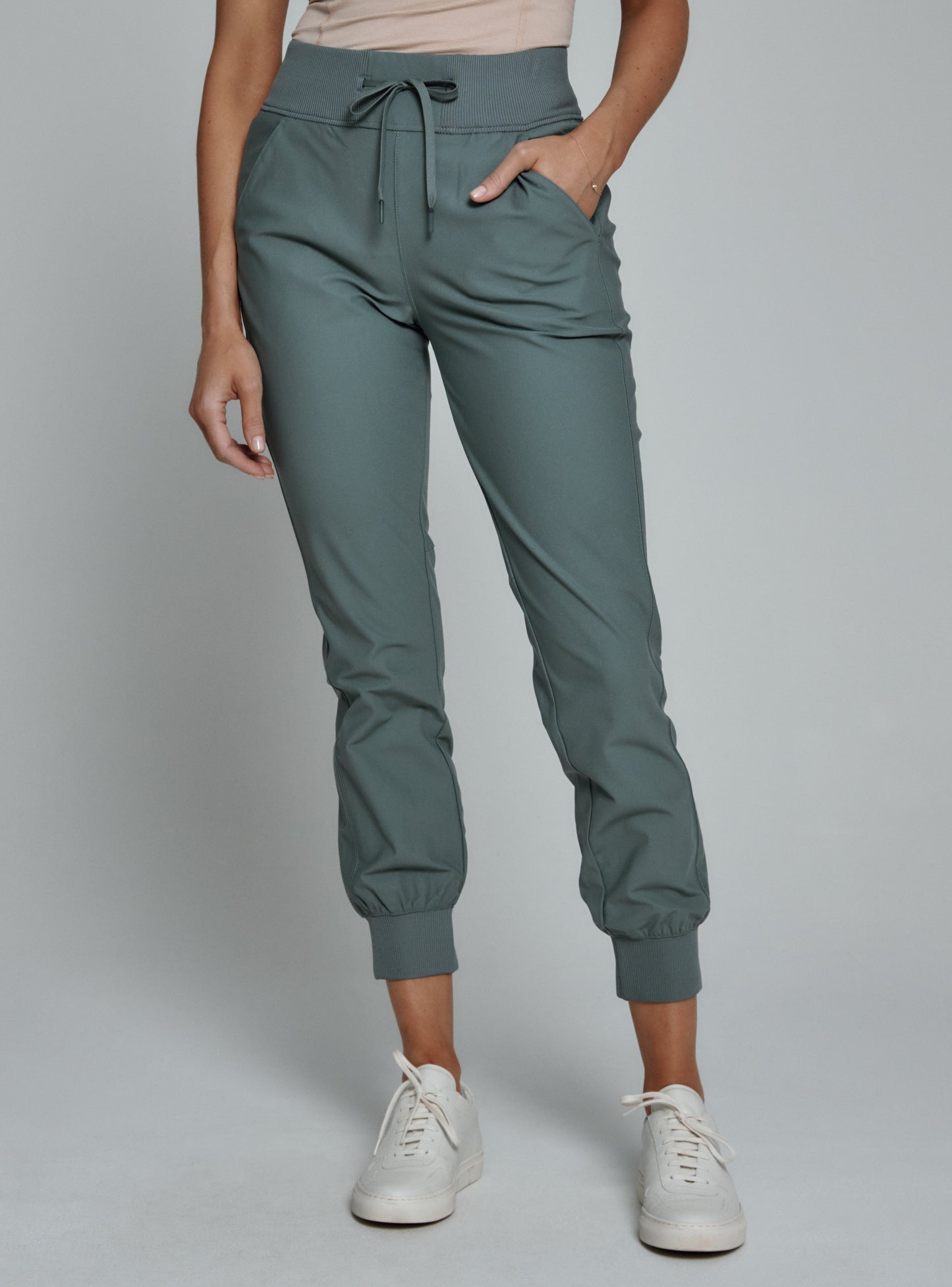 sage-blue-5000