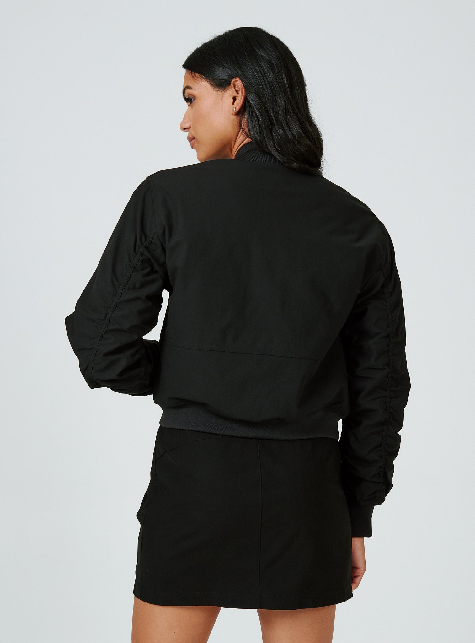 black-1002