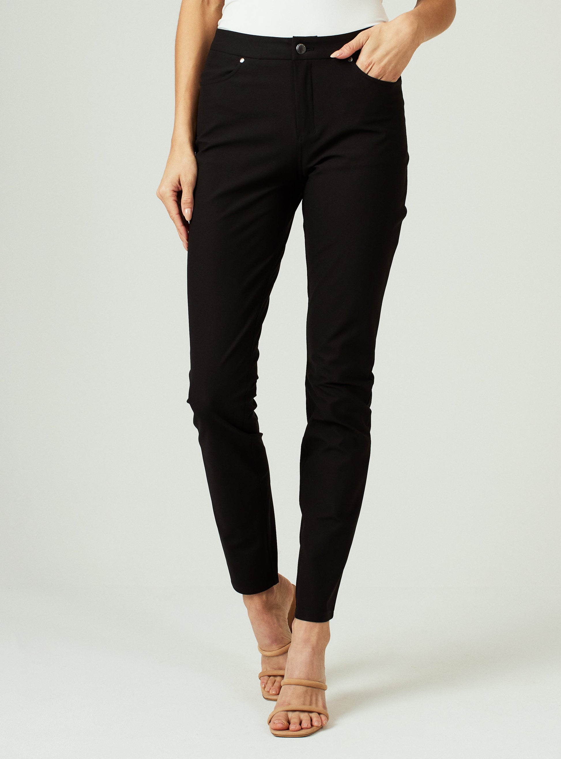 black-3000