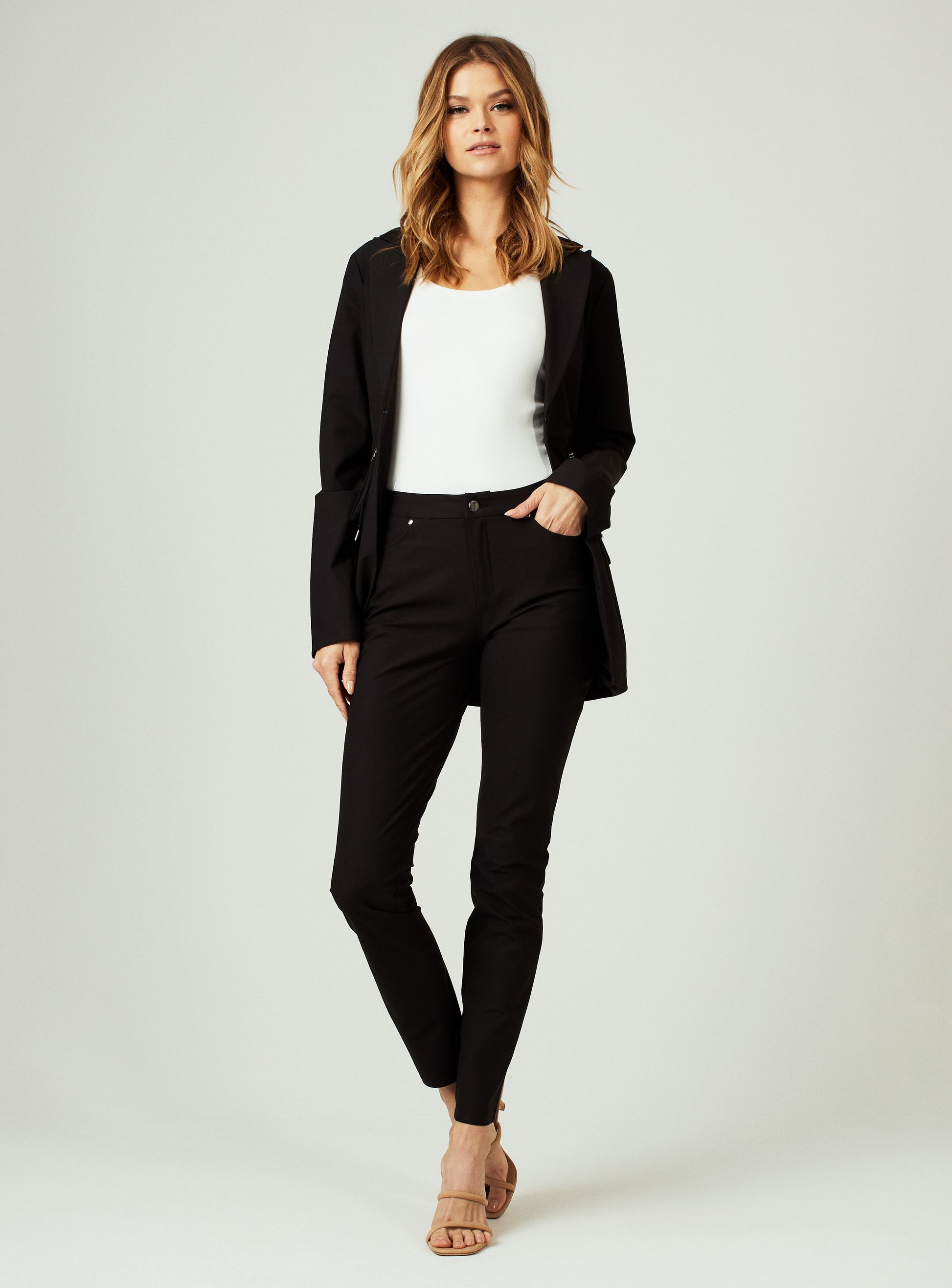 black-3000