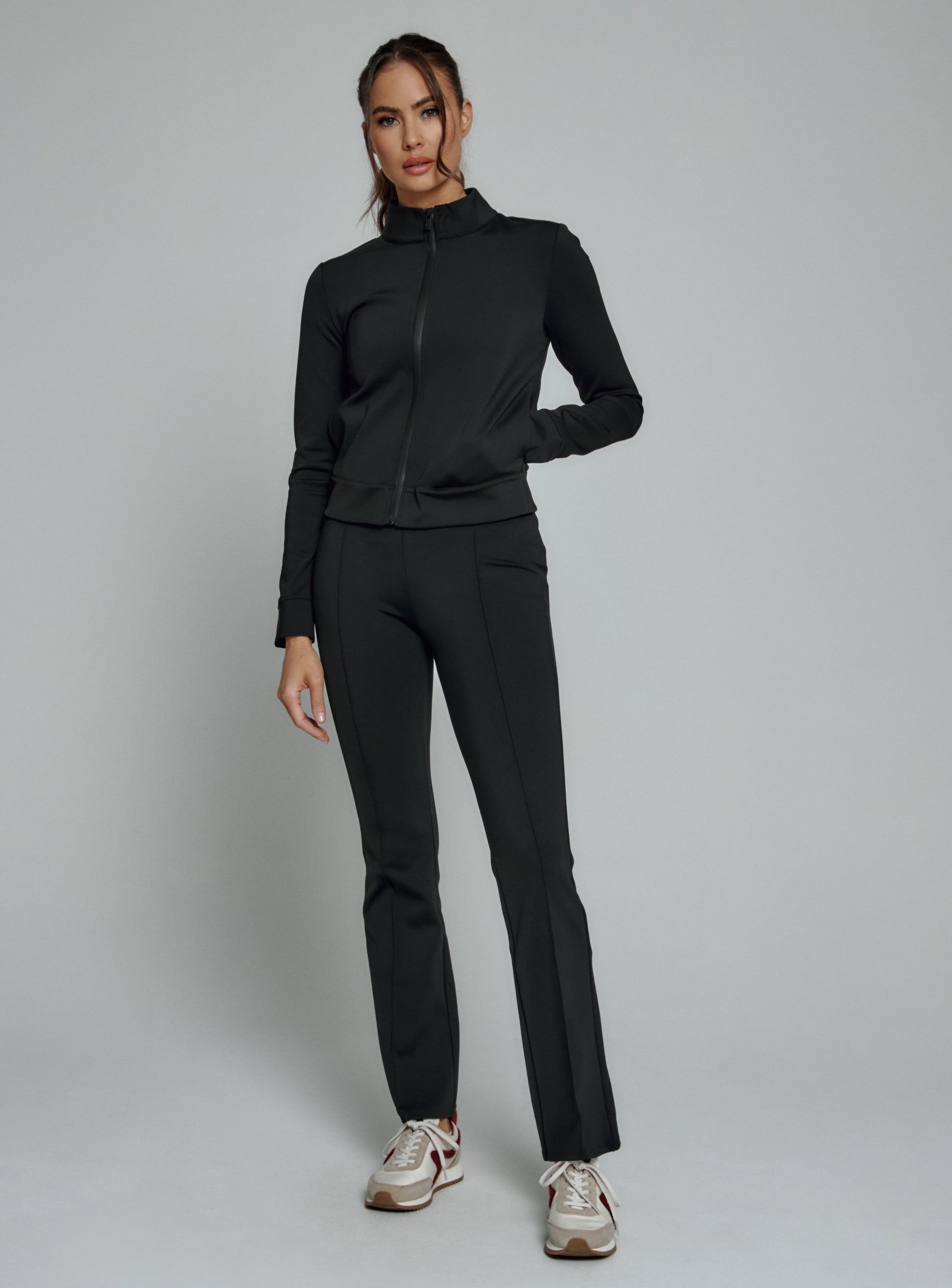 black-9033