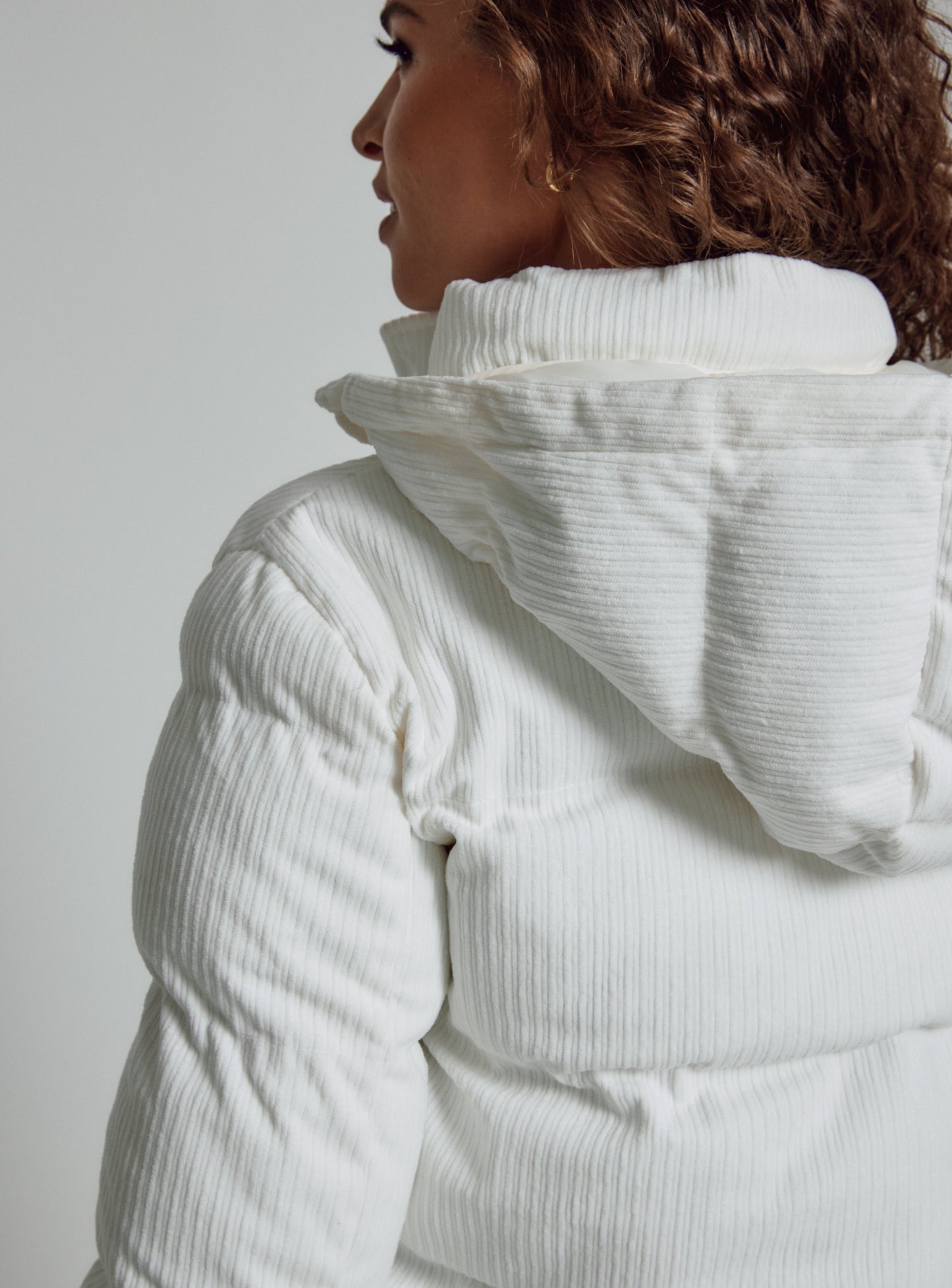 ivory-9027