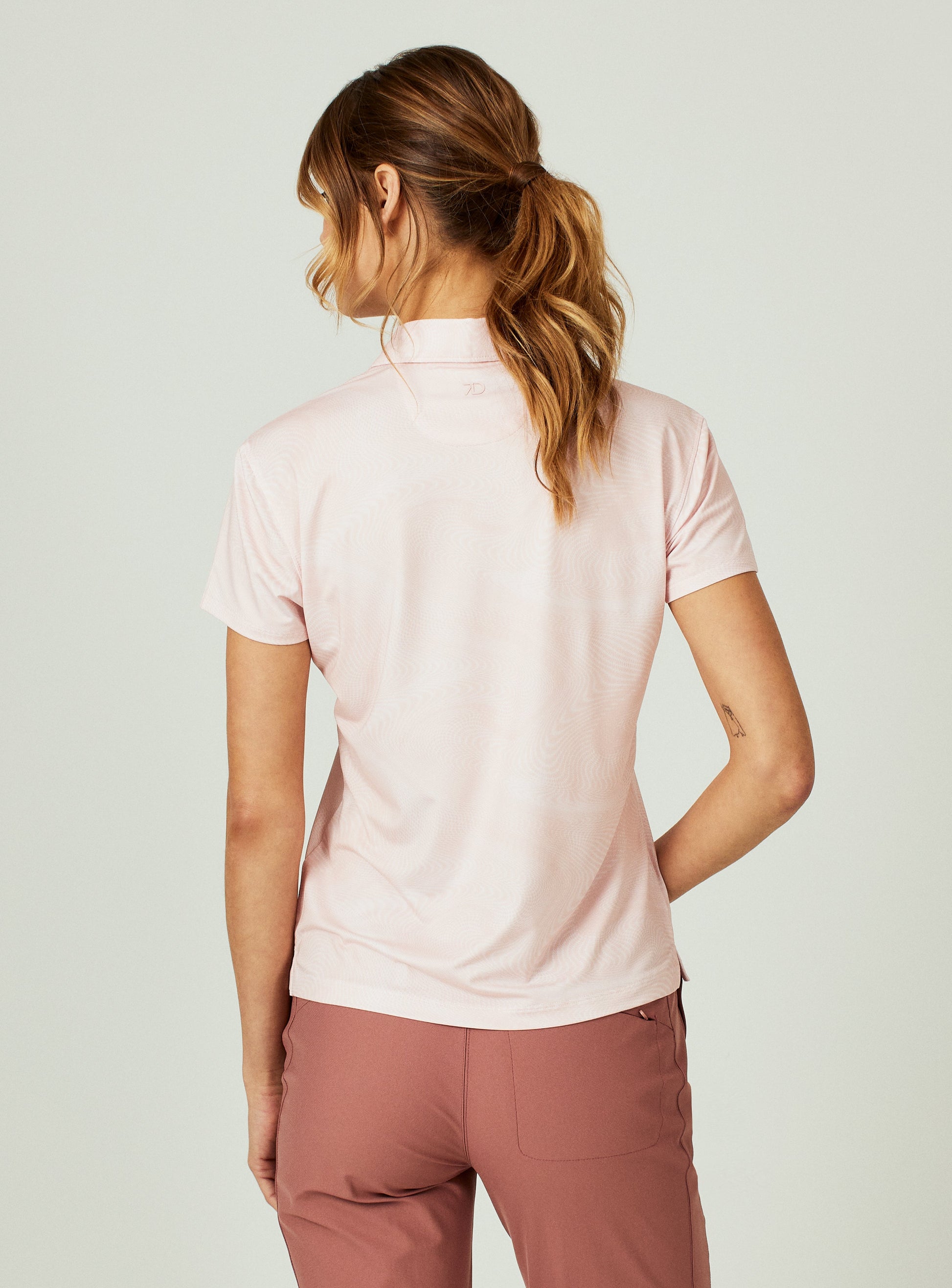 light-pink-1004