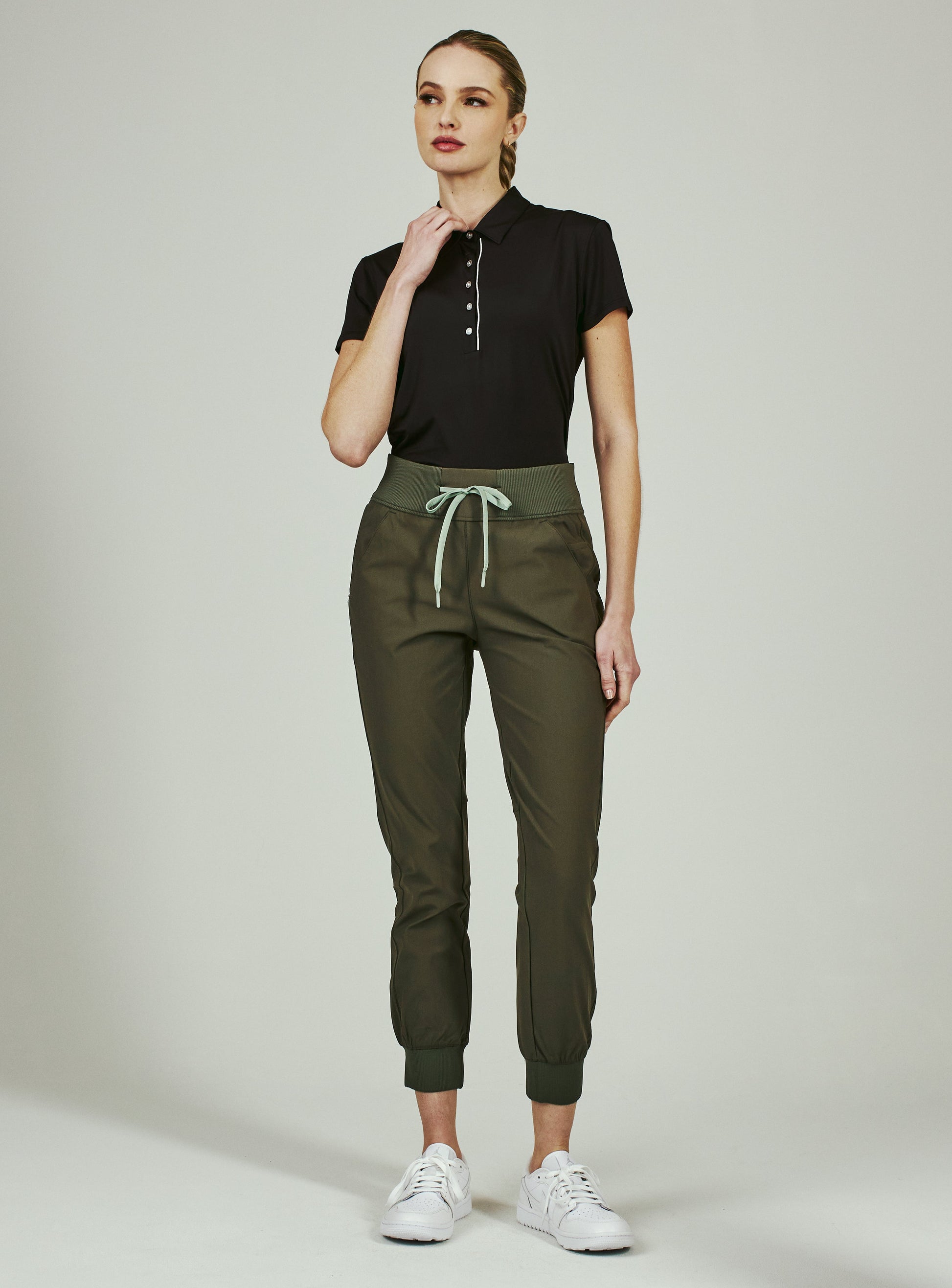 black-1029