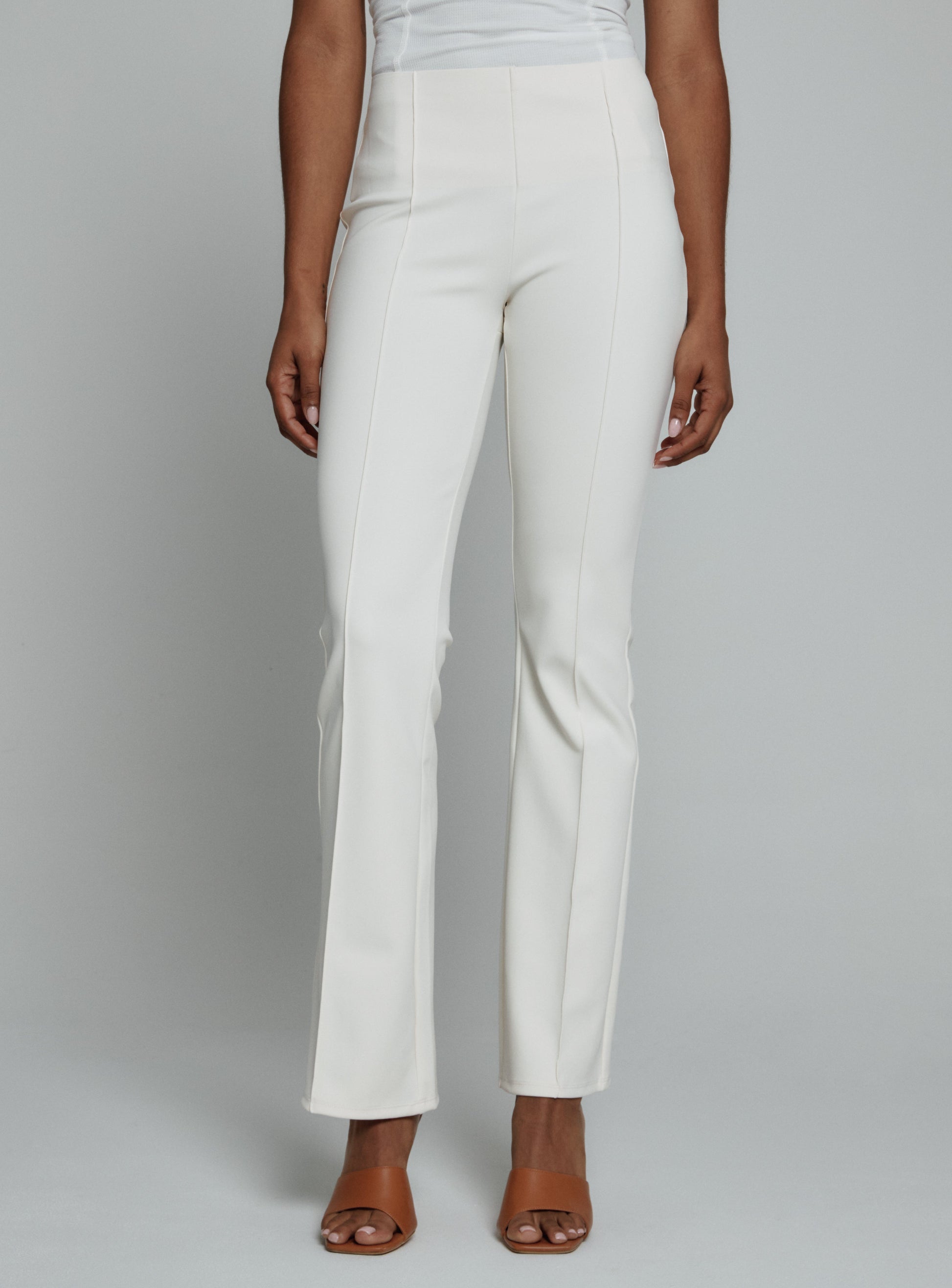 ivory-3001