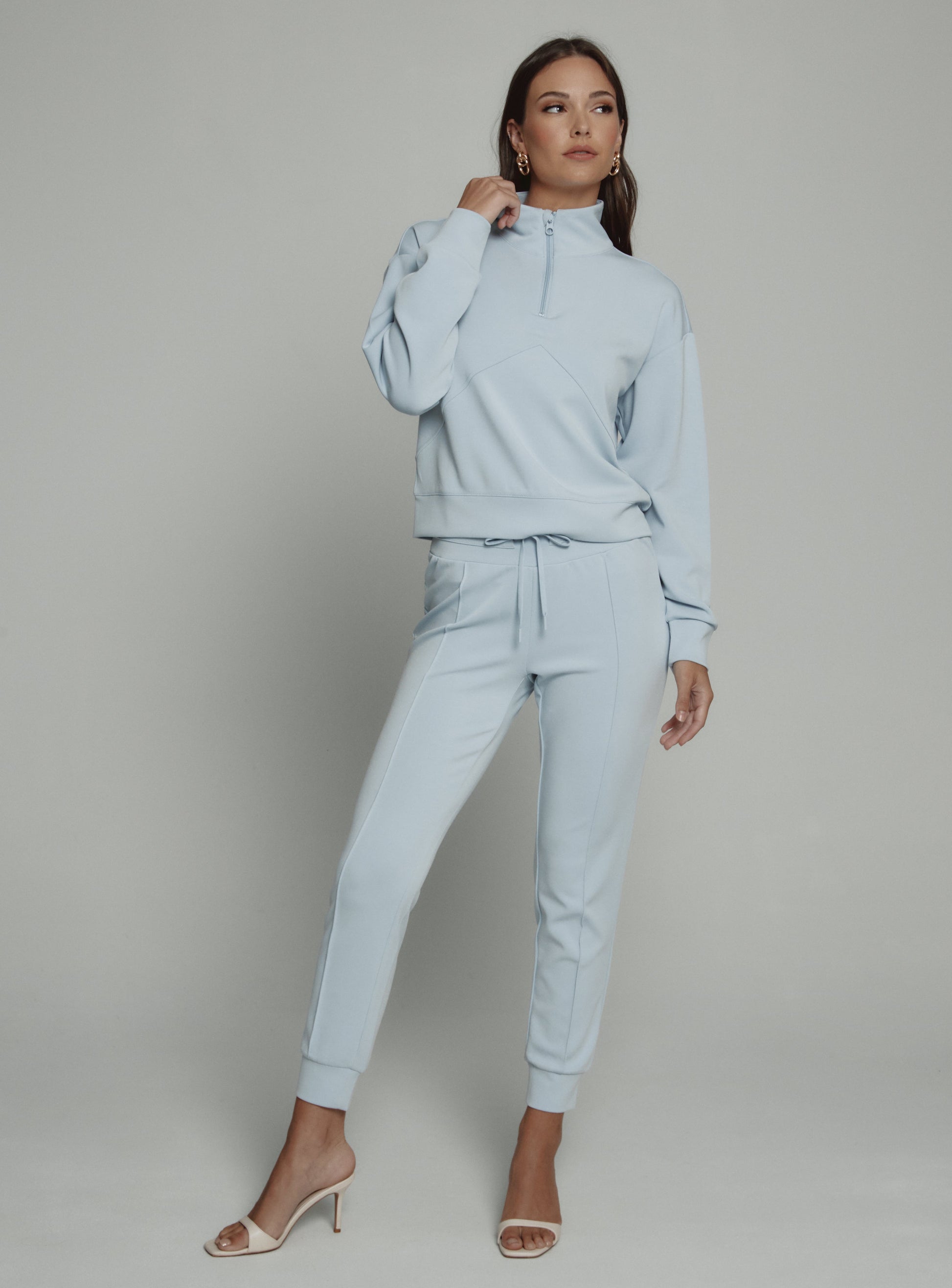 ice-blue-6001
