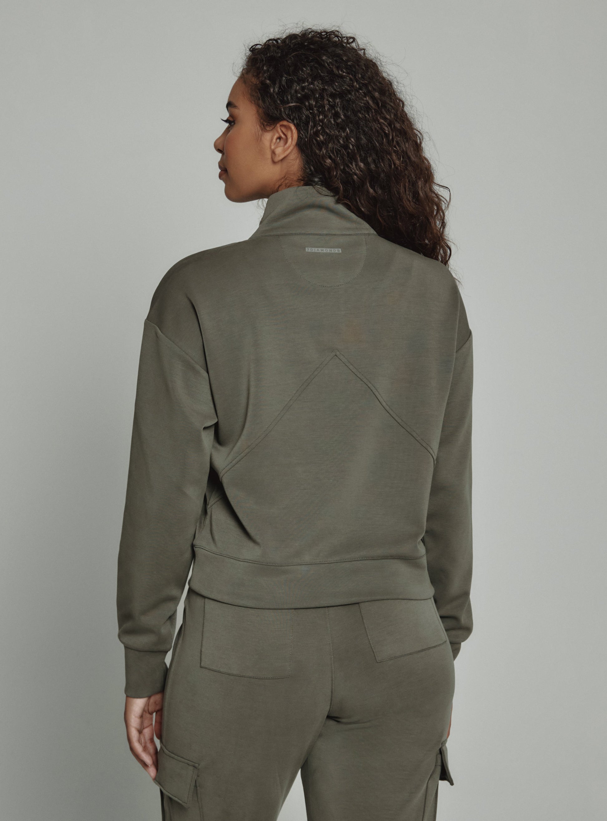 olive-6001