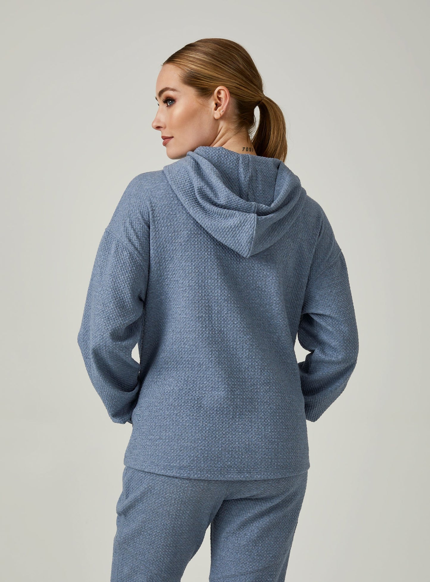 dusty-blue-4002