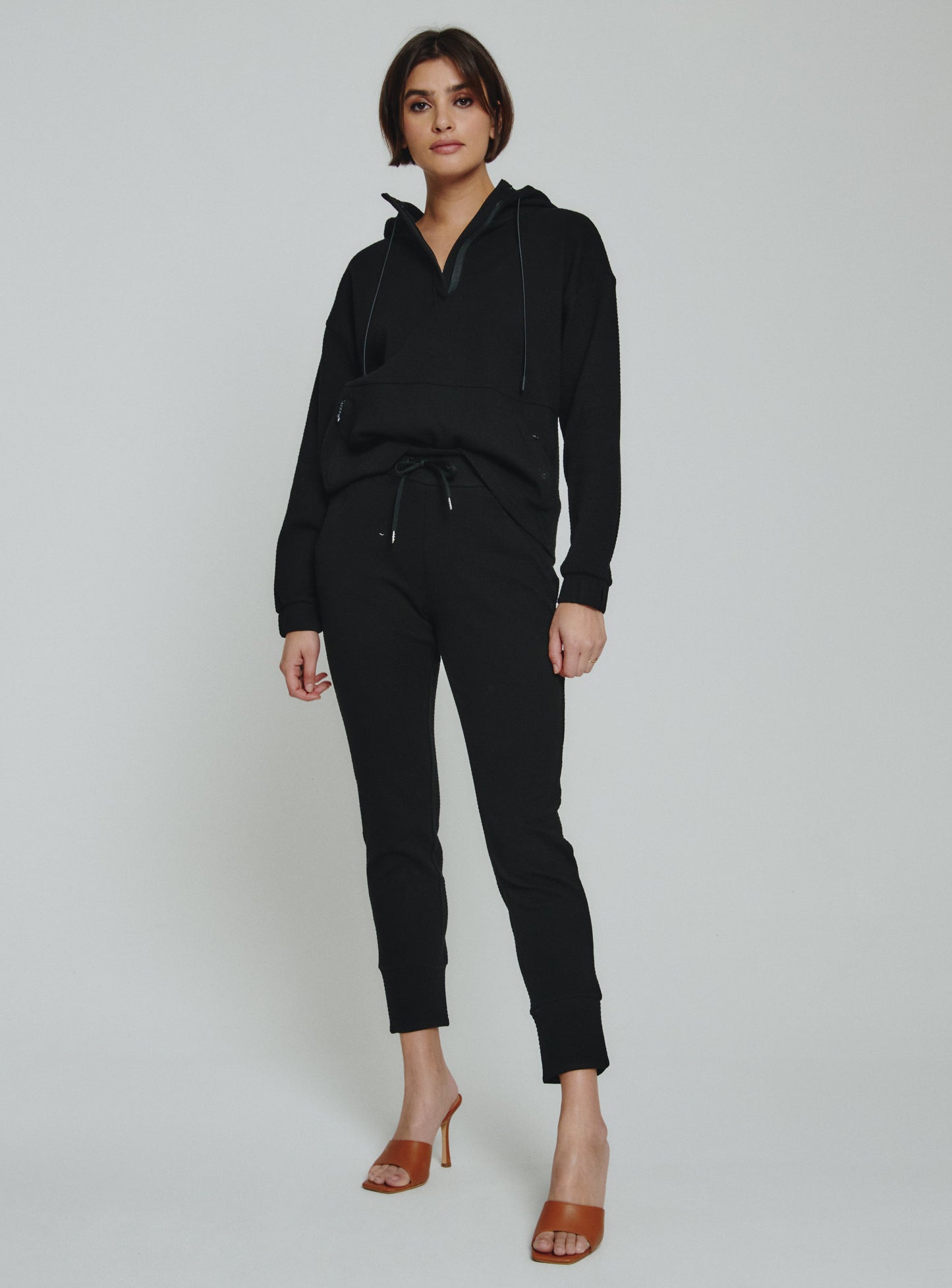 black-5001