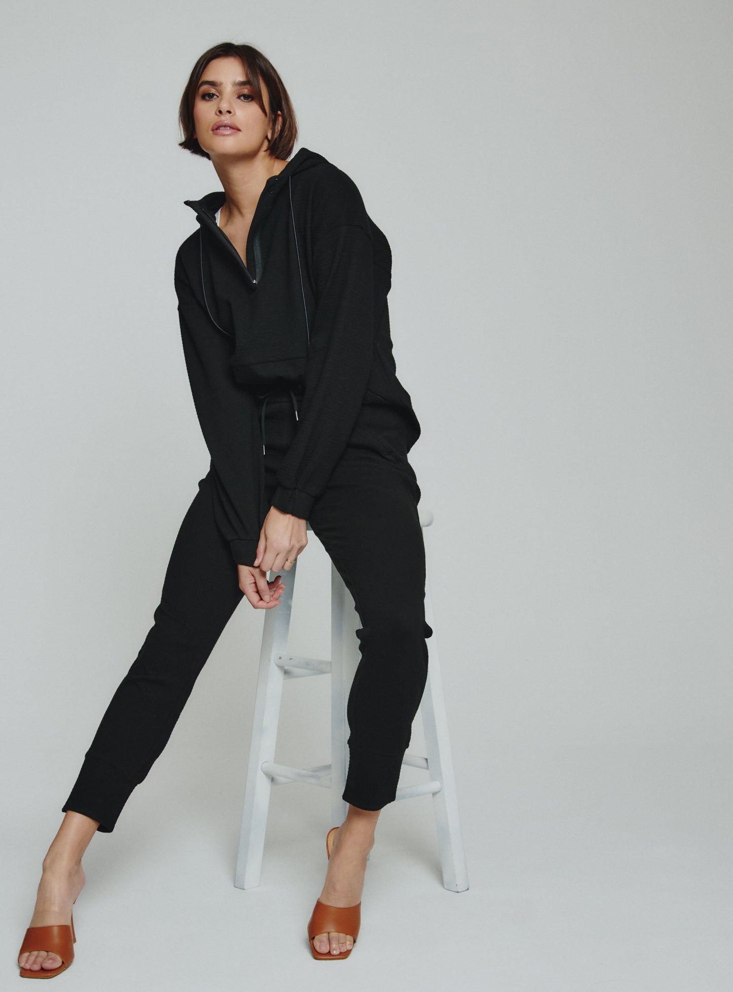 black-5001