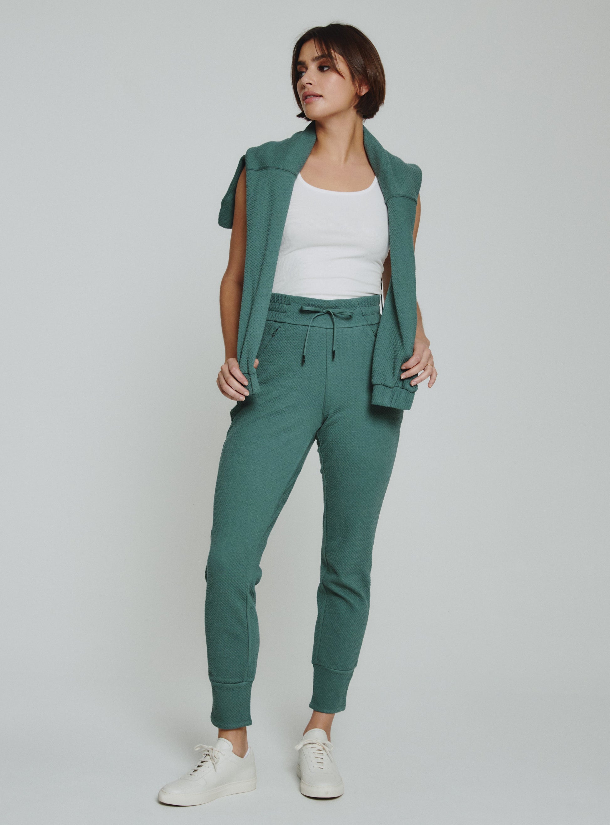 teal-5001