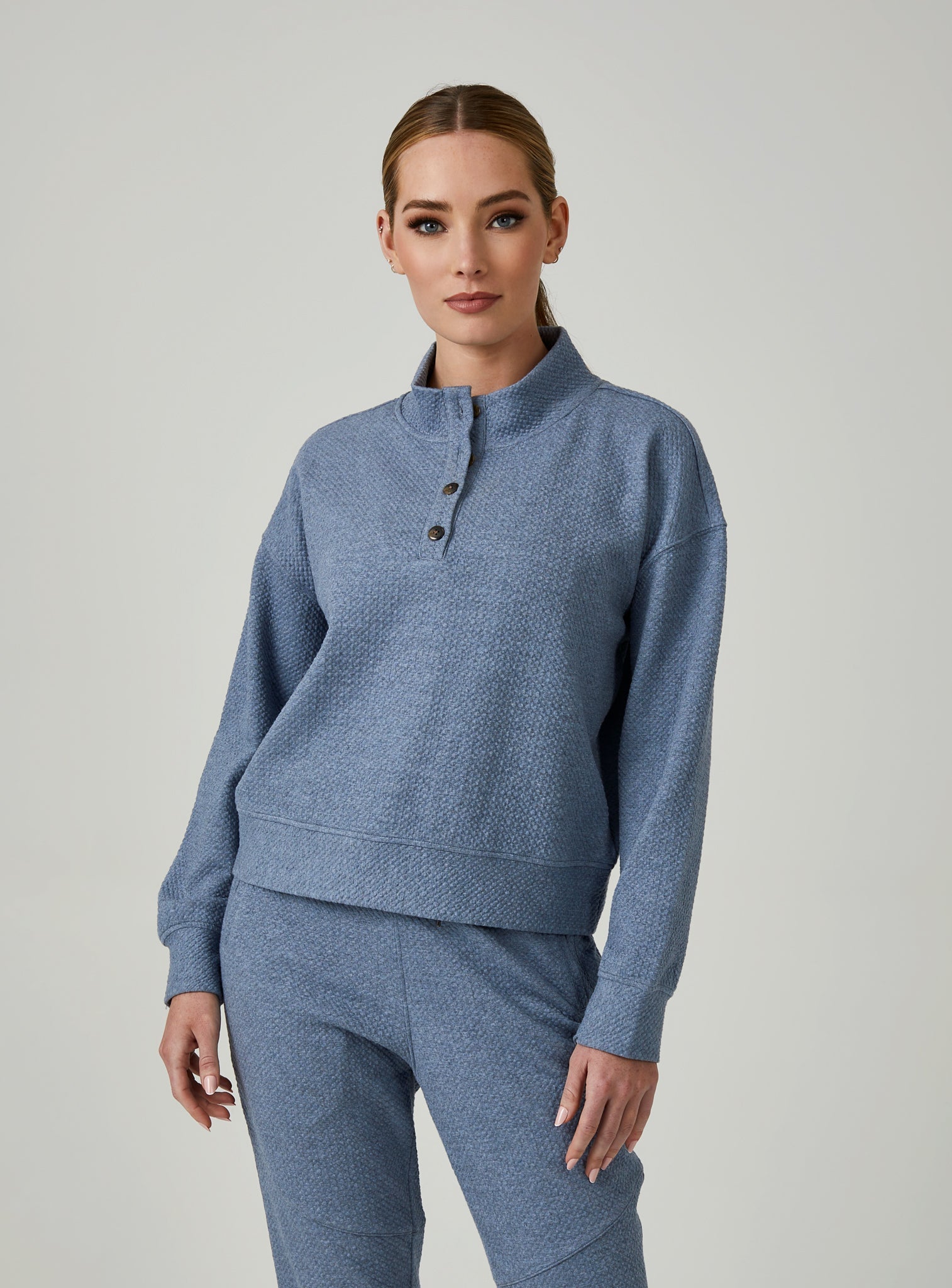 dusty-blue-7001