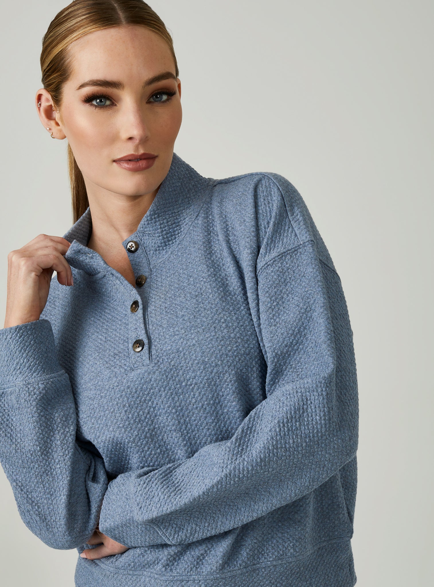 dusty-blue-7001