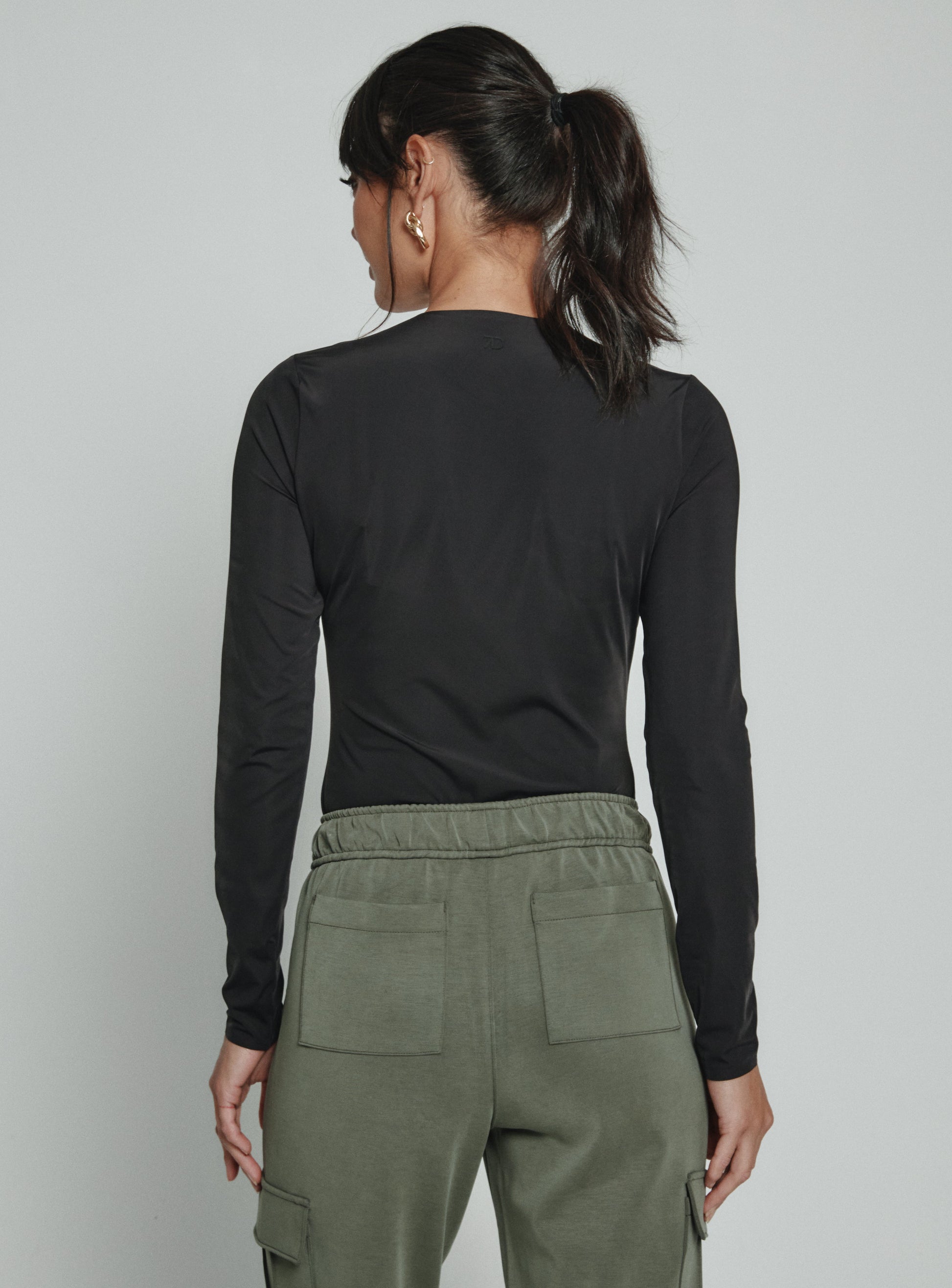 black-1000