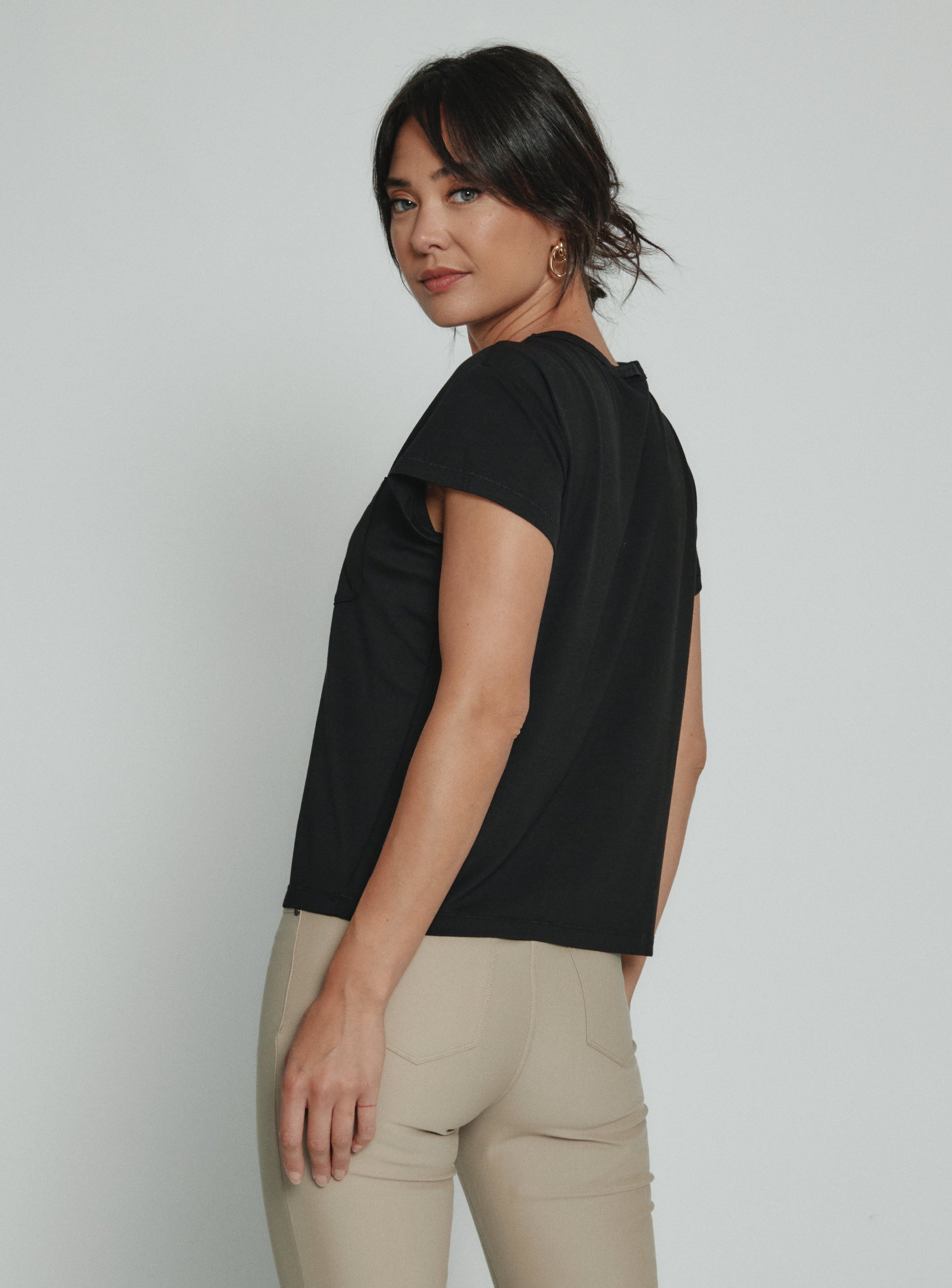 black-1011